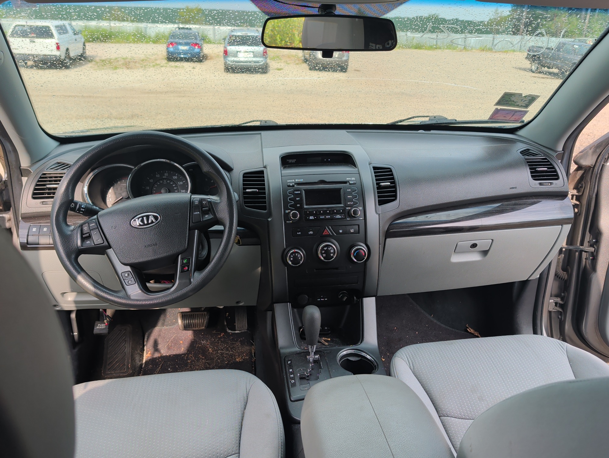 2011 kia sorento with 209211 miles for sale near elk-river, minnesota 106321_34_whole_dash.jpg
