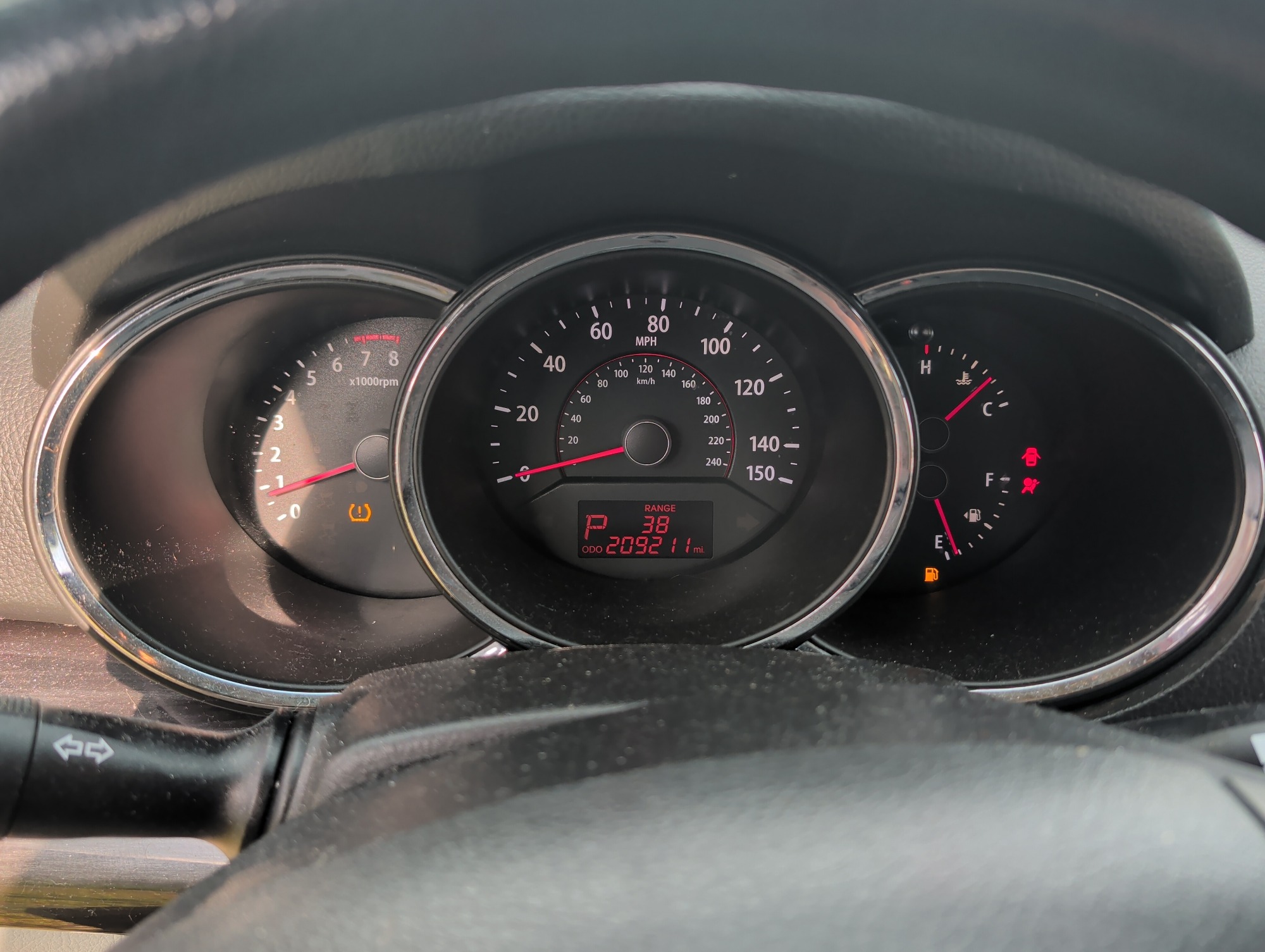 2011 kia sorento with 209211 miles for sale near elk-river, minnesota 106321_43_gauge_cluster.jpg