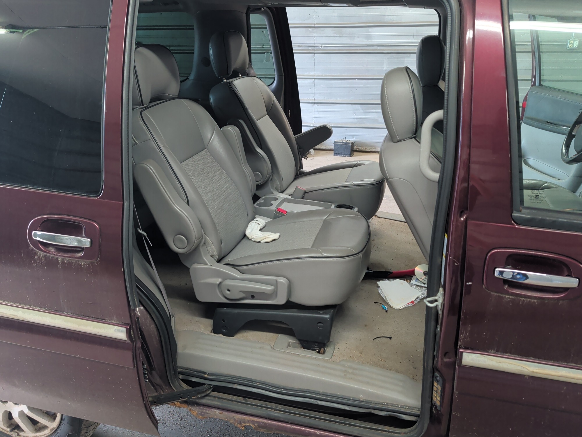 2006 buick terraza cx with 241067 miles for sale near elk-river, minnesota 106322_28_pass_rear_seat.jpg