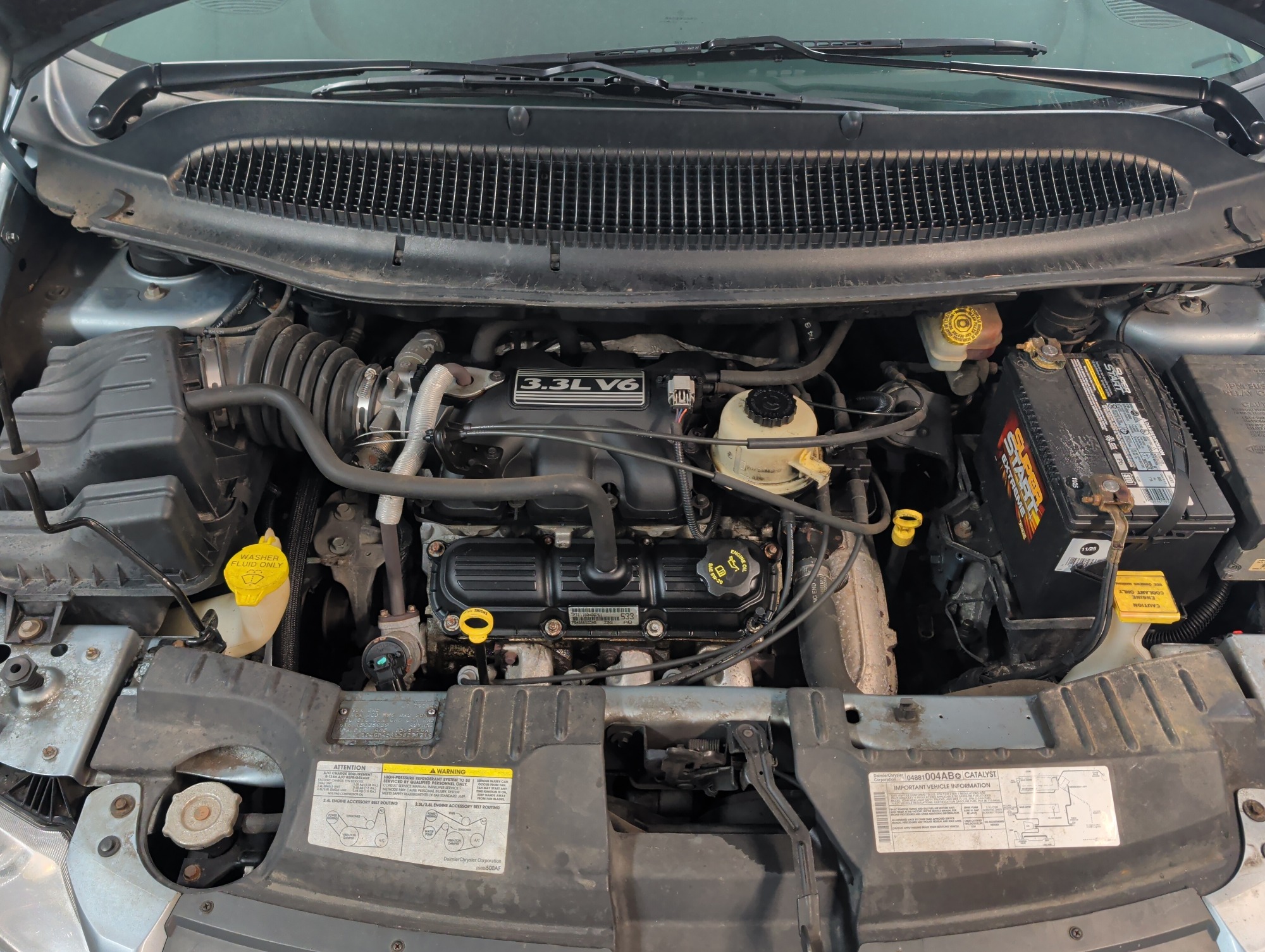 2005 chrysler town-&amp;-country lx with 164706 miles for sale near elk-river, minnesota 106323_49_engine_bay.jpg