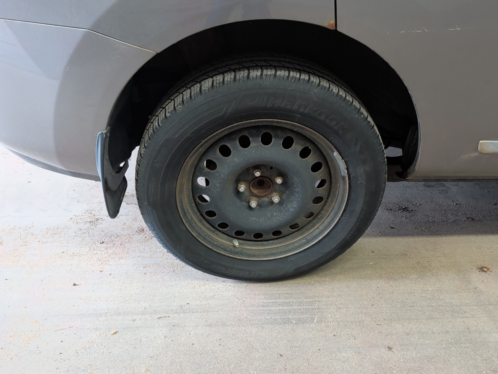 2013 nissan rogue s-2wd with 204423 miles for sale near elk-river, minnesota 106324_14_rear_pass_wheel.jpg