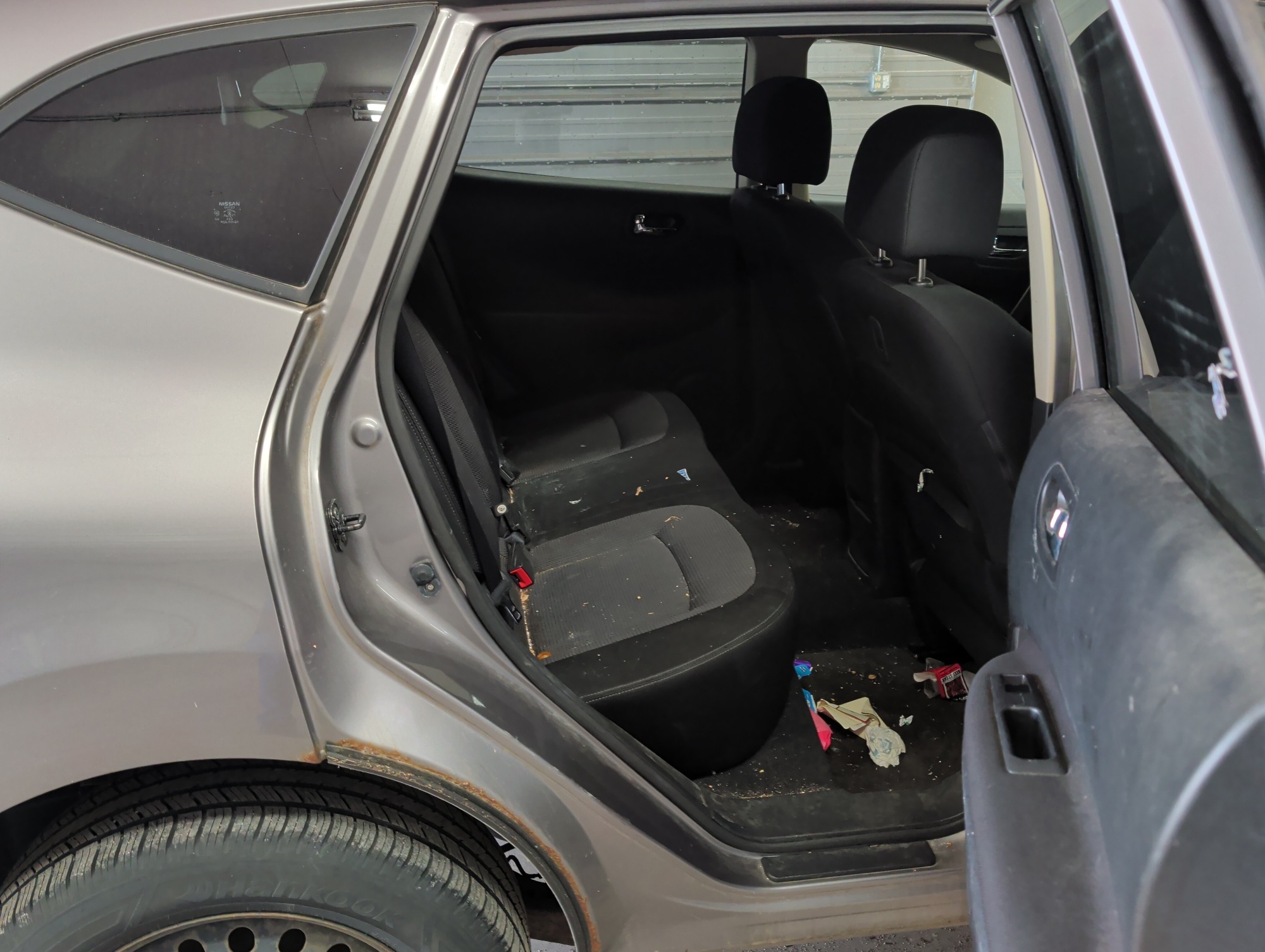 2013 nissan rogue s-2wd with 204423 miles for sale near elk-river, minnesota 106324_28_pass_rear_seat.jpg