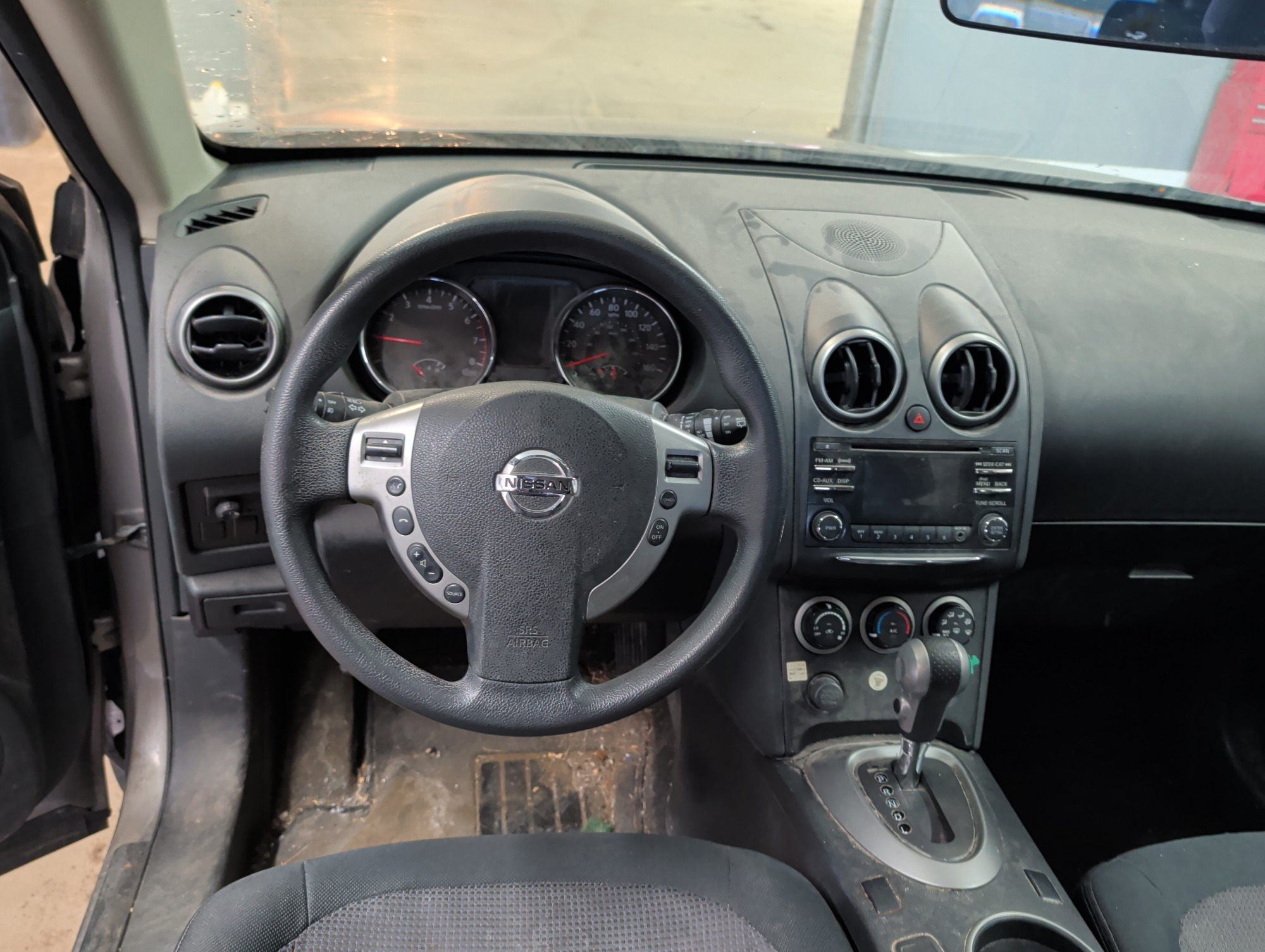 2013 nissan rogue s-2wd with 204423 miles for sale near elk-river, minnesota 106324_33_dash_from_driver.jpg