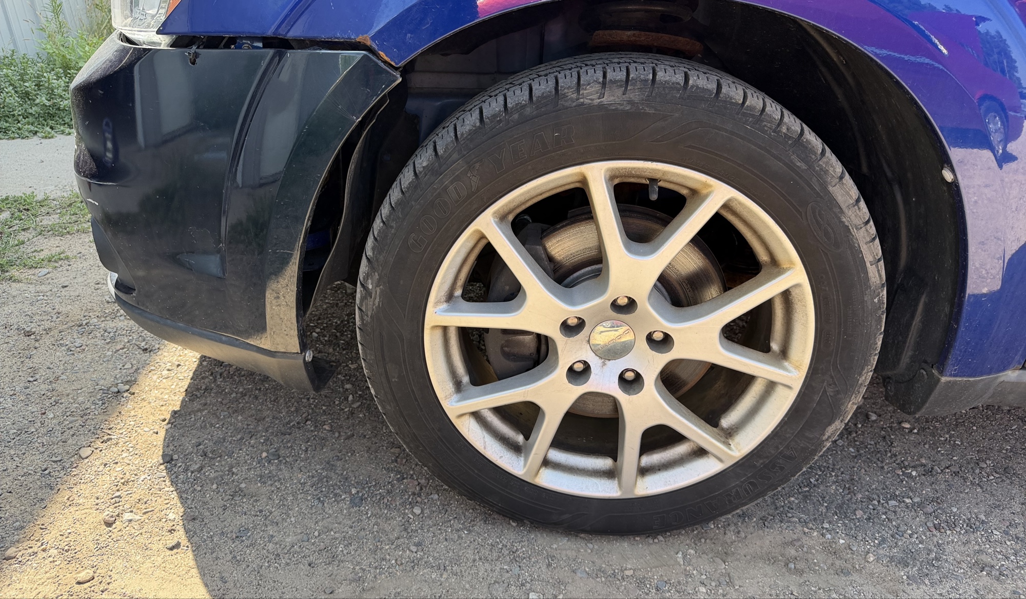 2012 dodge journey crew-awd with 113797 miles for sale near elk-river, minnesota 106325_12_drv_front_wheel.jpg