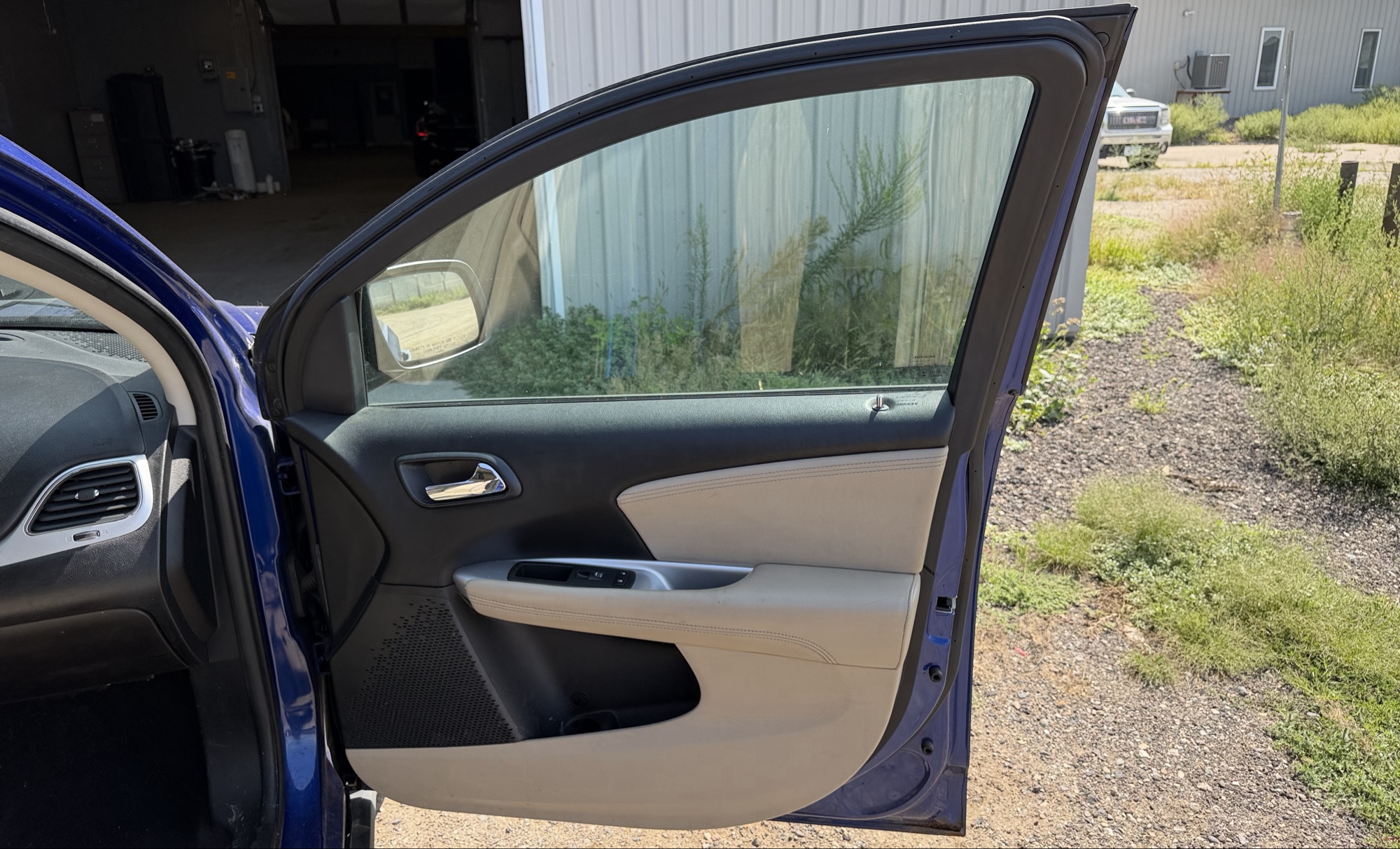 2012 dodge journey crew-awd with 113797 miles for sale near elk-river, minnesota 106325_32_passenger_door_panel.jpg
