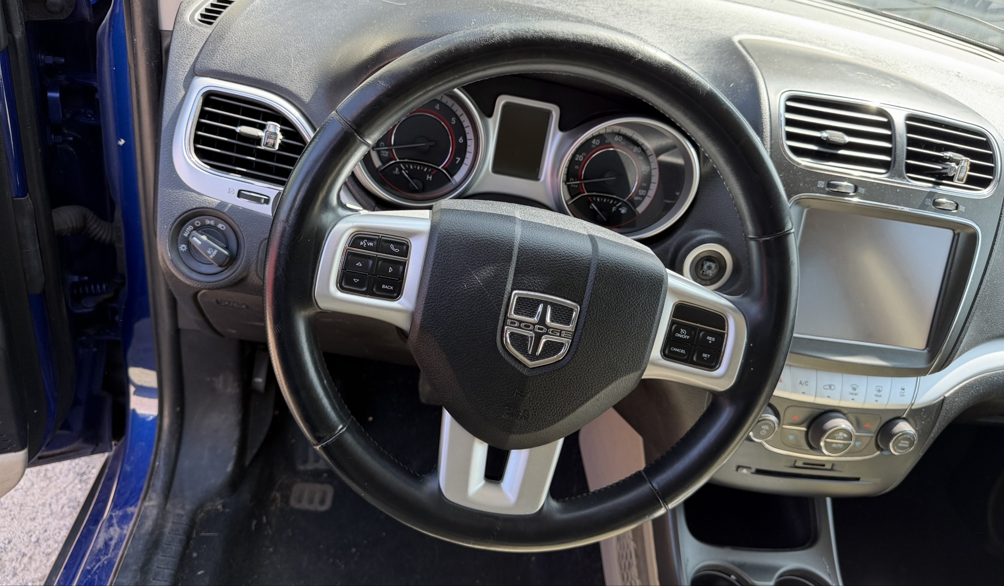 2012 dodge journey crew-awd with 113797 miles for sale near elk-river, minnesota 106325_36_steering_wheel.jpg
