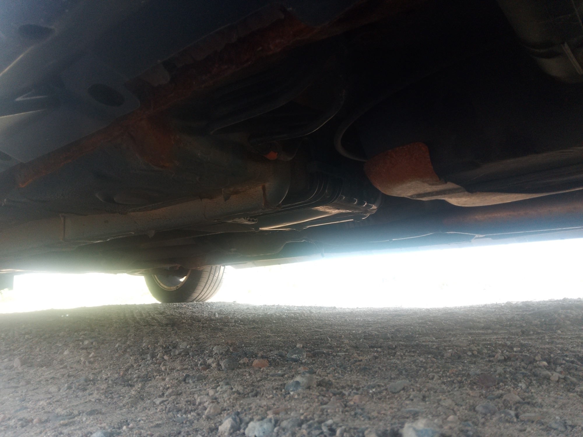 2004 toyota matrix 4wd with 192868 miles for sale near elk-river, minnesota 106327_18_undercar_rear_drv.jpg