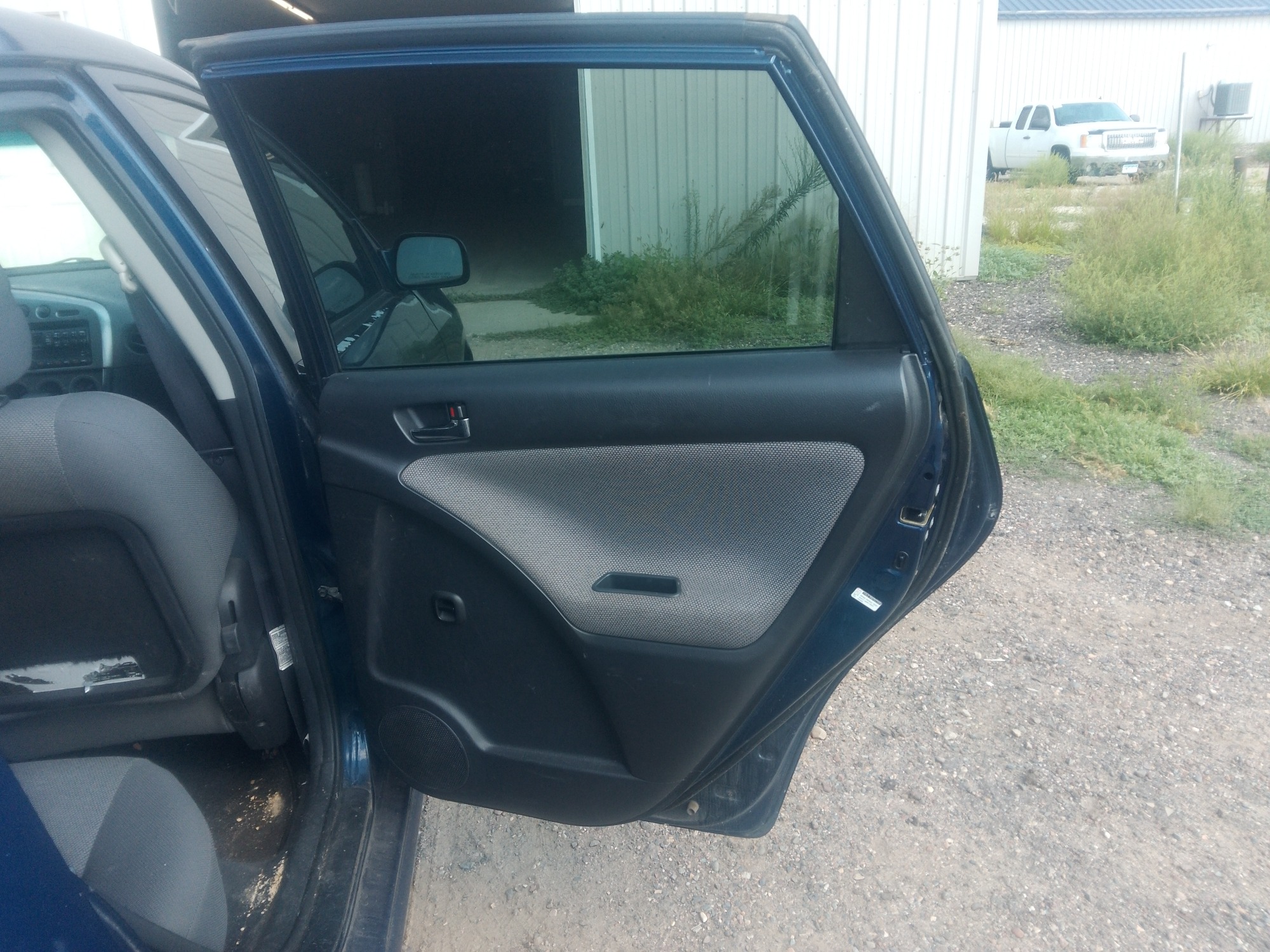 2004 toyota matrix 4wd with 192868 miles for sale near elk-river, minnesota 106327_29_third_row_seat.jpg
