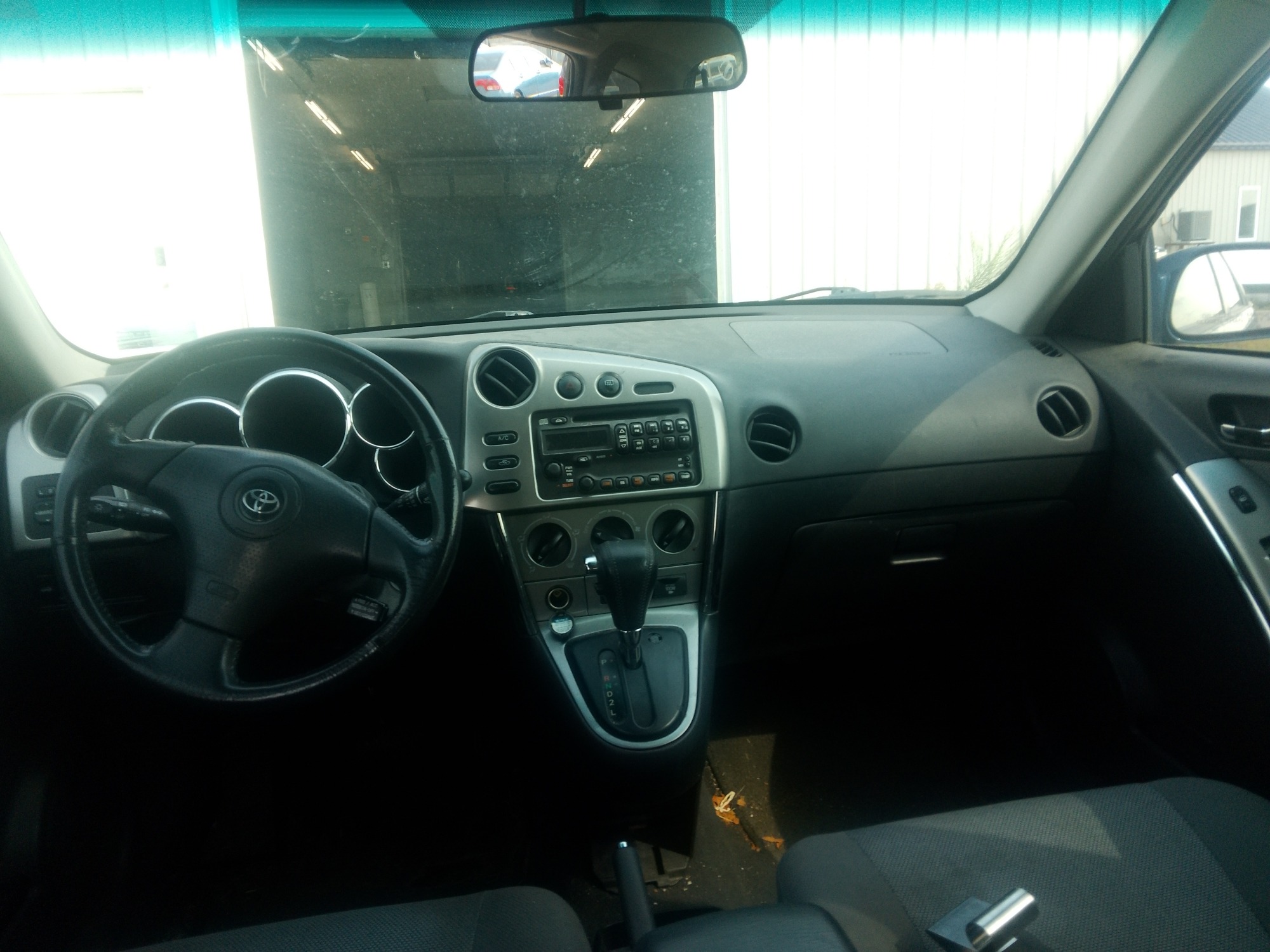 2004 toyota matrix 4wd with 192868 miles for sale near elk-river, minnesota 106327_34_whole_dash.jpg