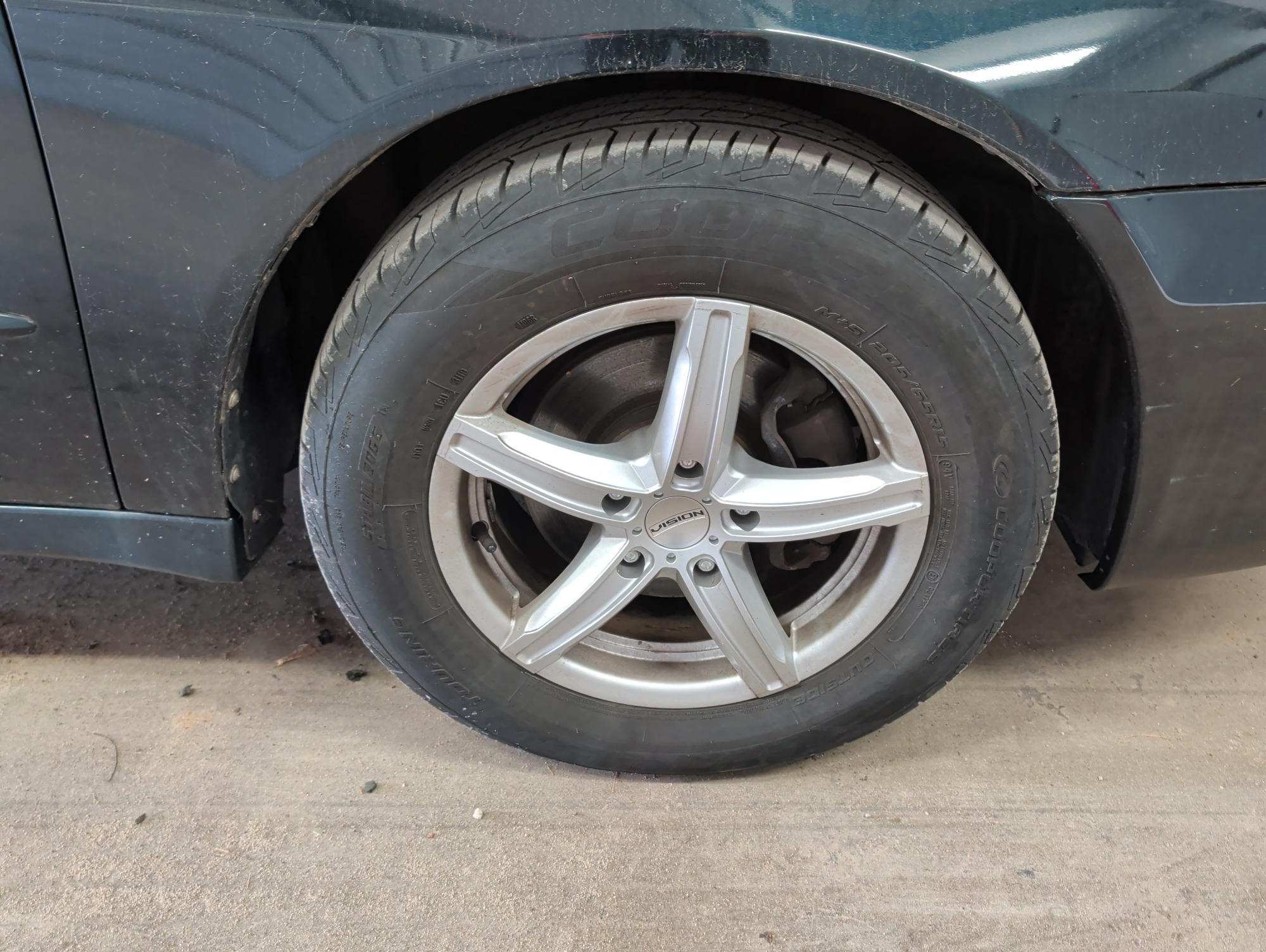 2000 honda accord with 196244 miles for sale near elk-river, minnesota 106329_15_front_pass_wheel.jpg