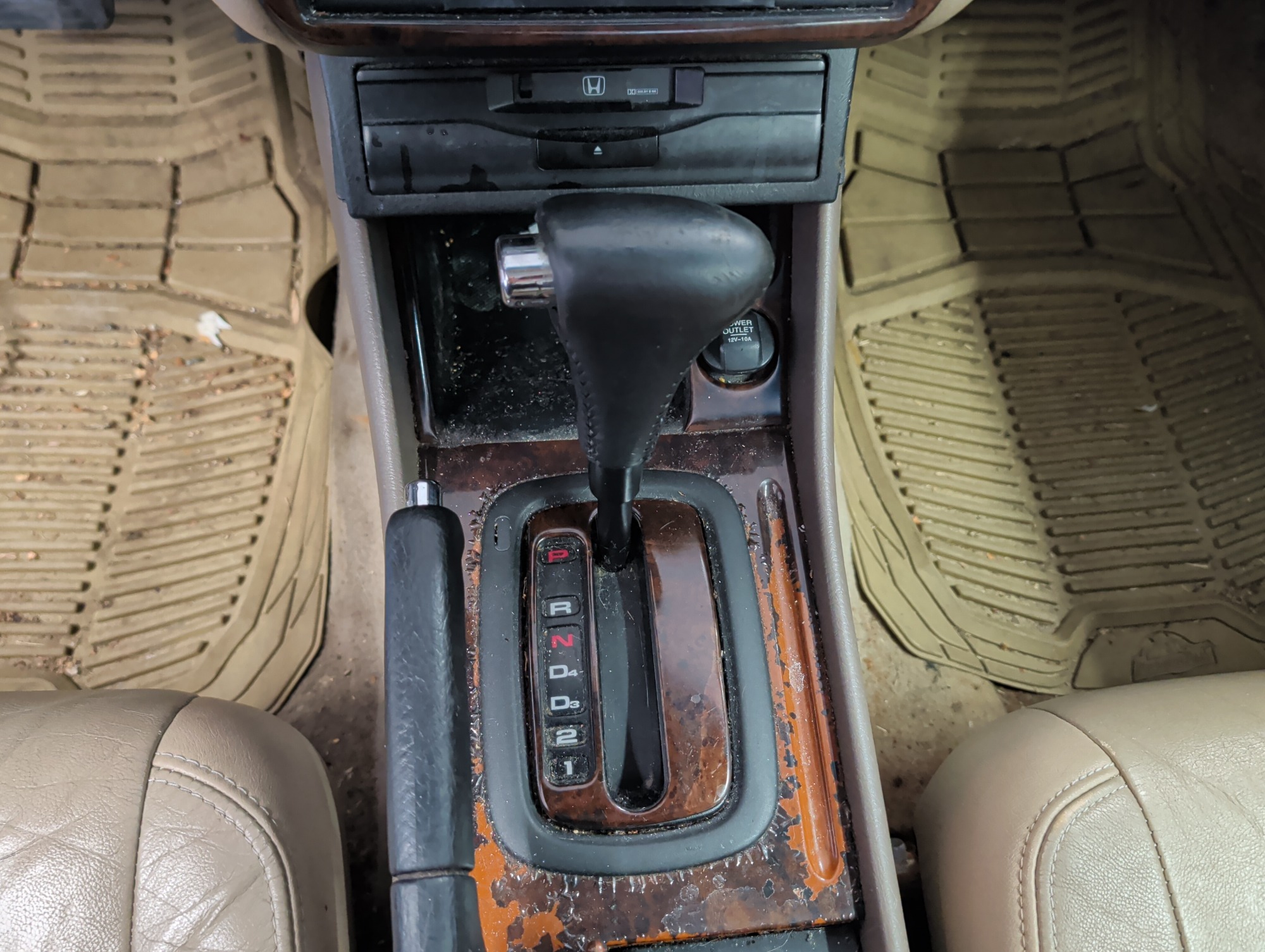 2000 honda accord with 196244 miles for sale near elk-river, minnesota 106329_41_shifter.jpg