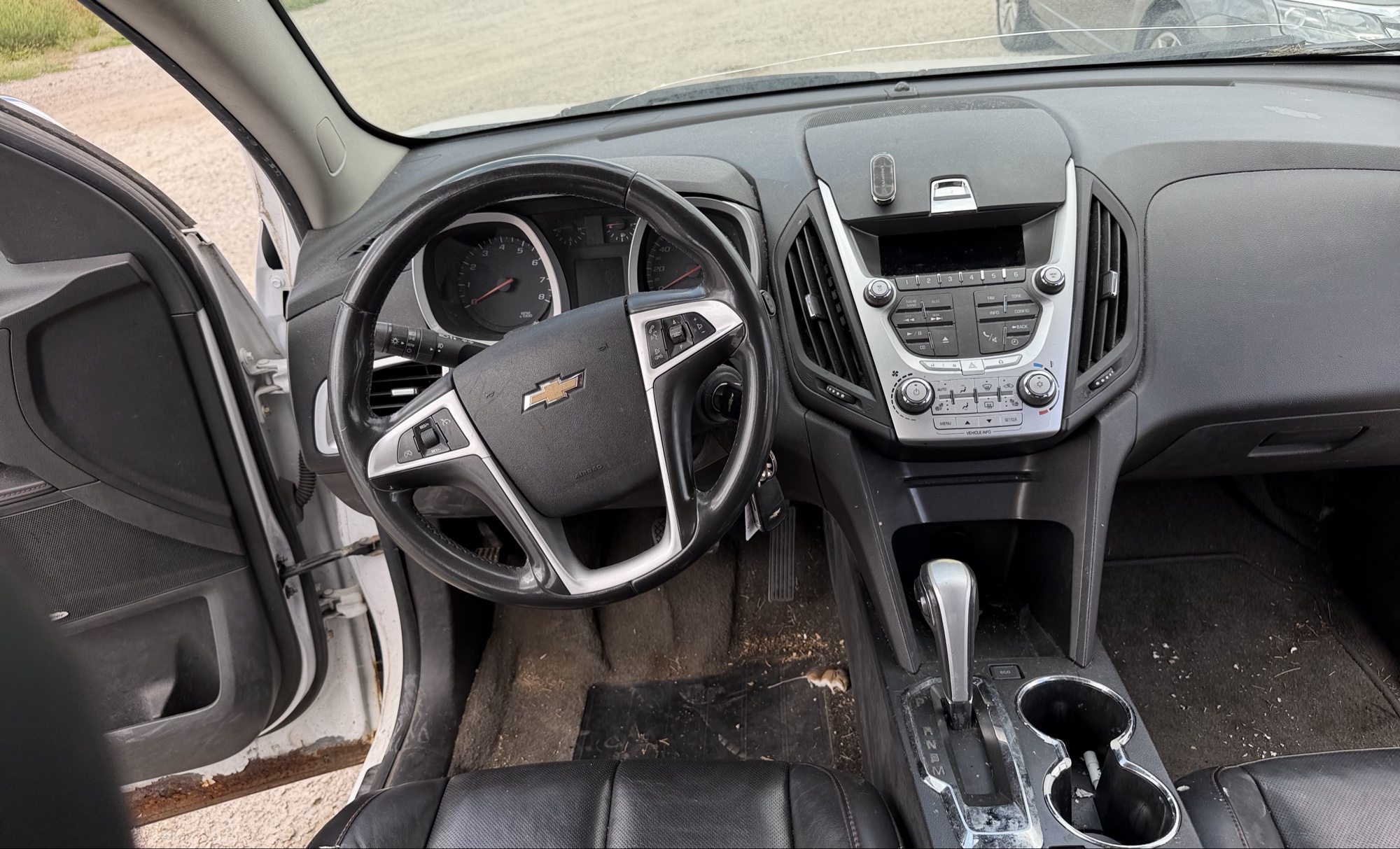 2010 chevrolet equinox ltz-awd for sale near elk-river, minnesota 106330_33_dash_from_driver.jpg