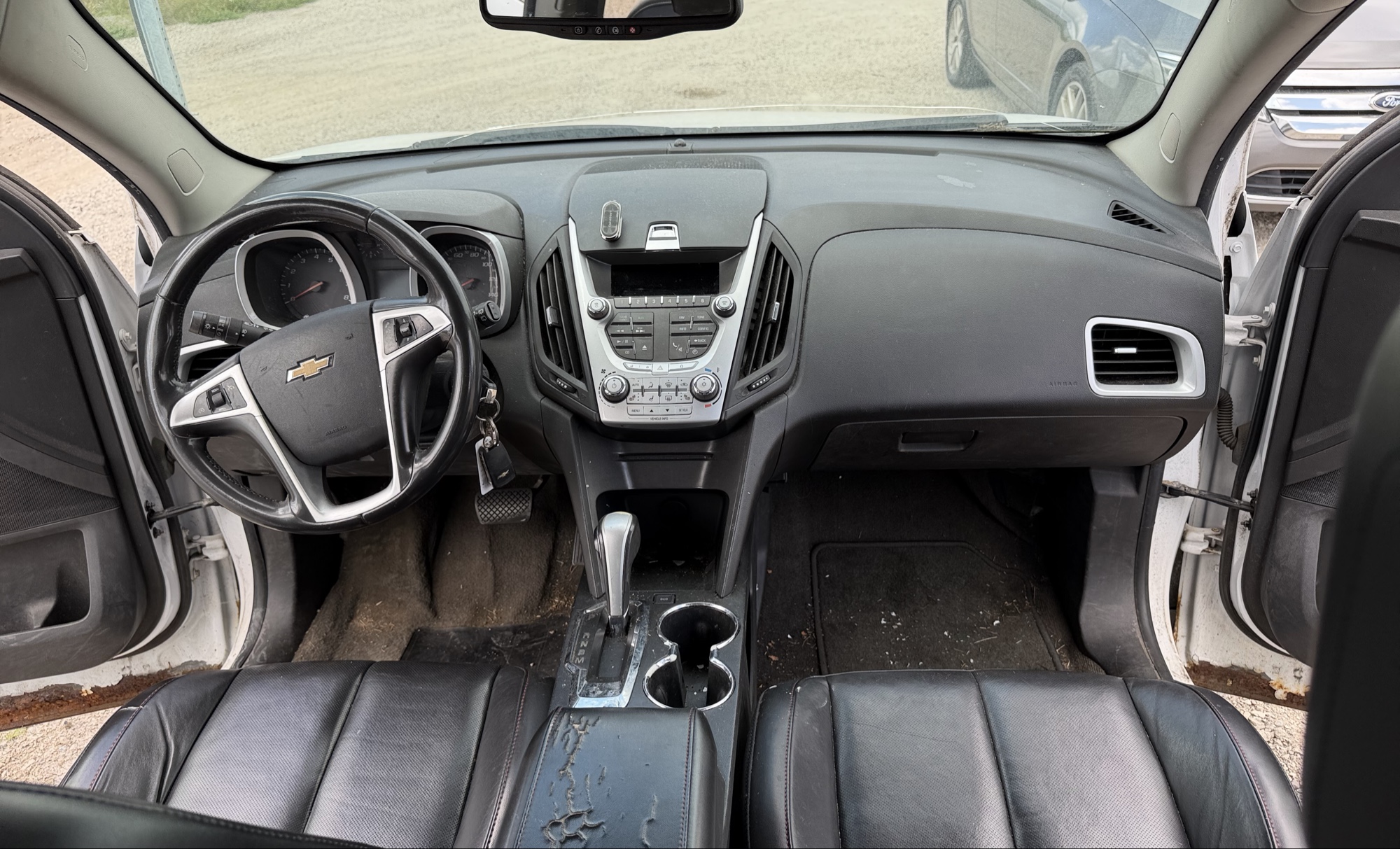 2010 chevrolet equinox ltz-awd for sale near elk-river, minnesota 106330_34_whole_dash.jpg