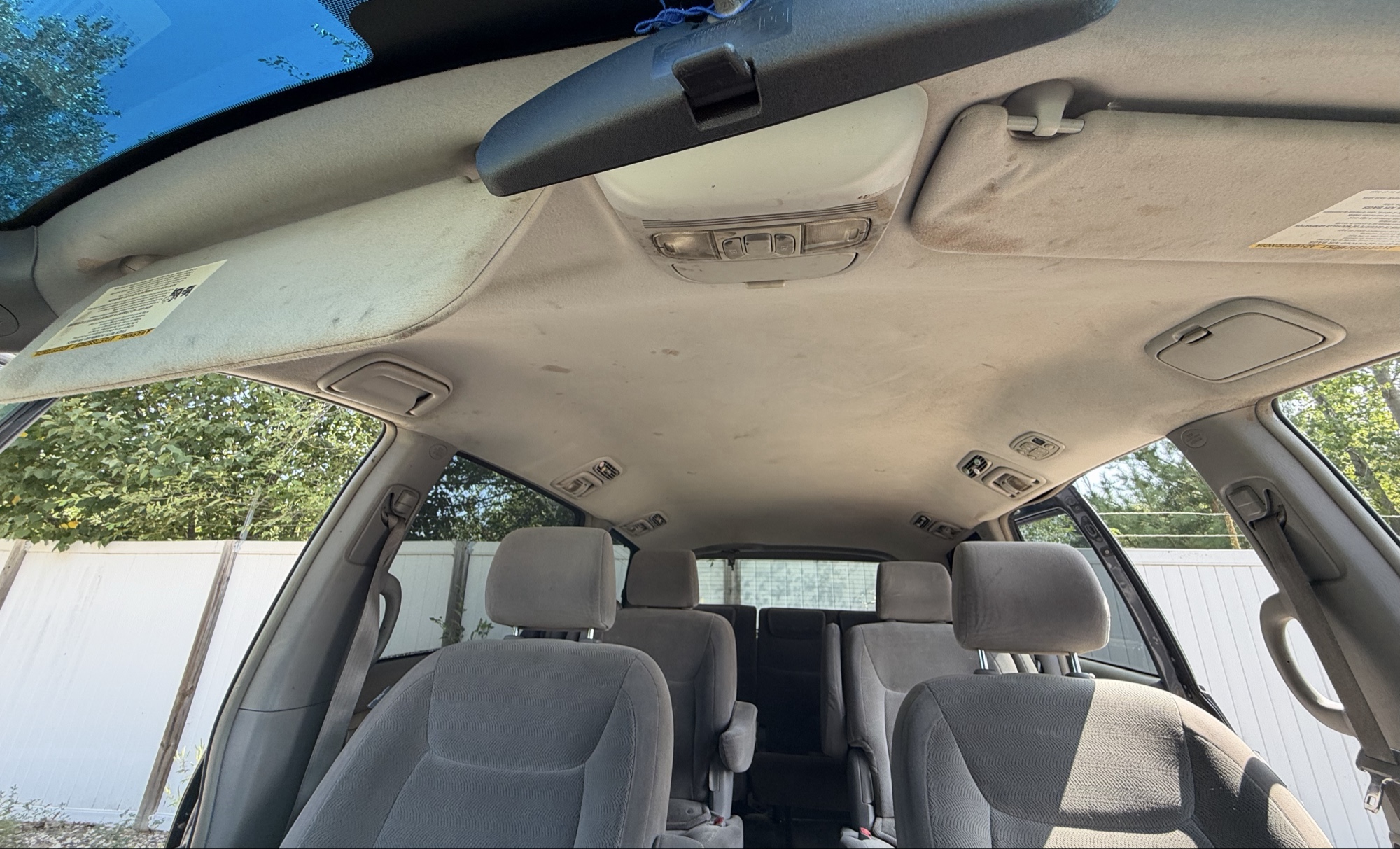 2006 toyota sienna xle with 230312 miles for sale near elk-river, minnesota 106332_35_headliner_sunroof.jpg