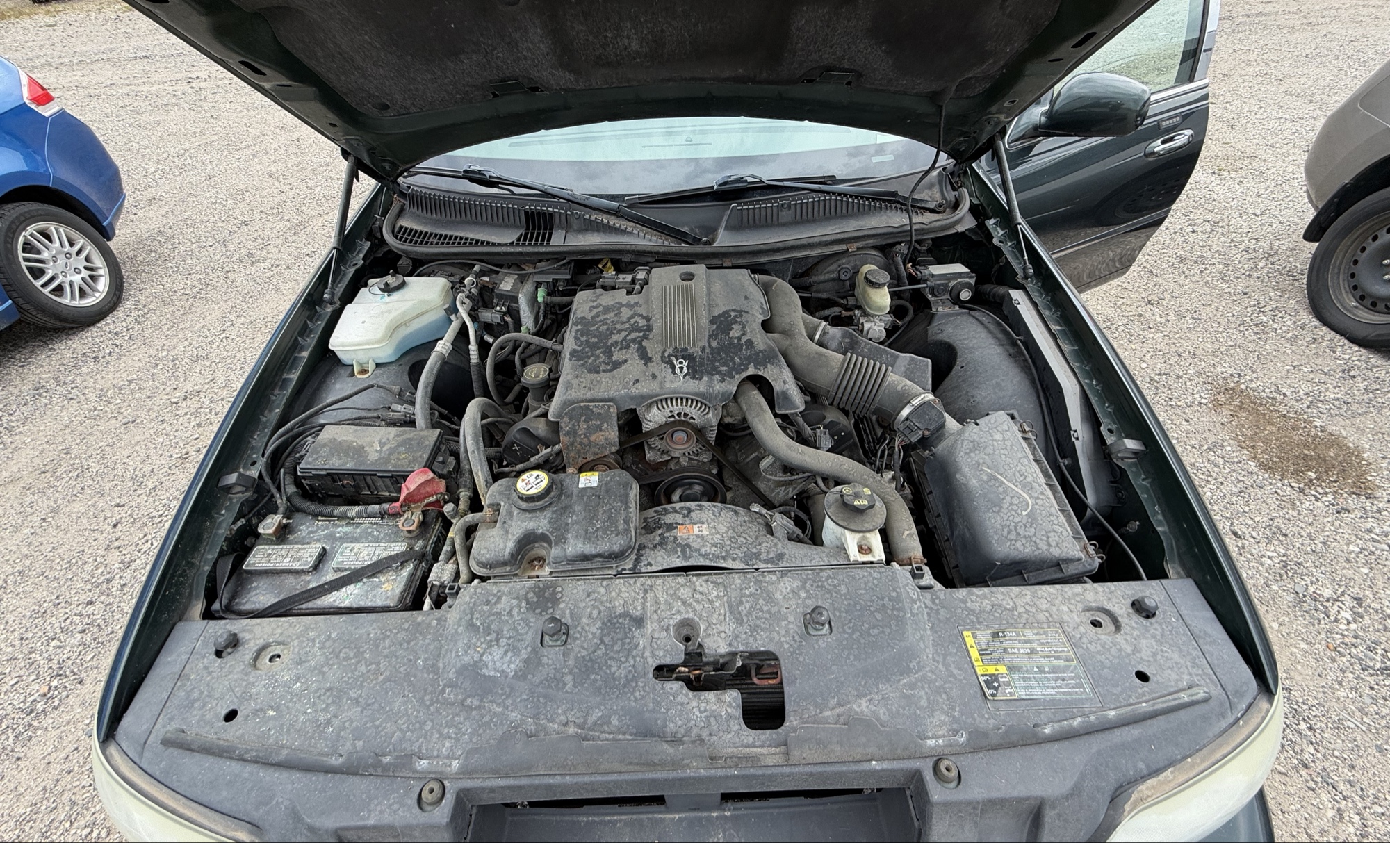 2003 lincoln town-car signature with 110292 miles for sale near elk-river, minnesota 106334_49_engine_bay.jpg