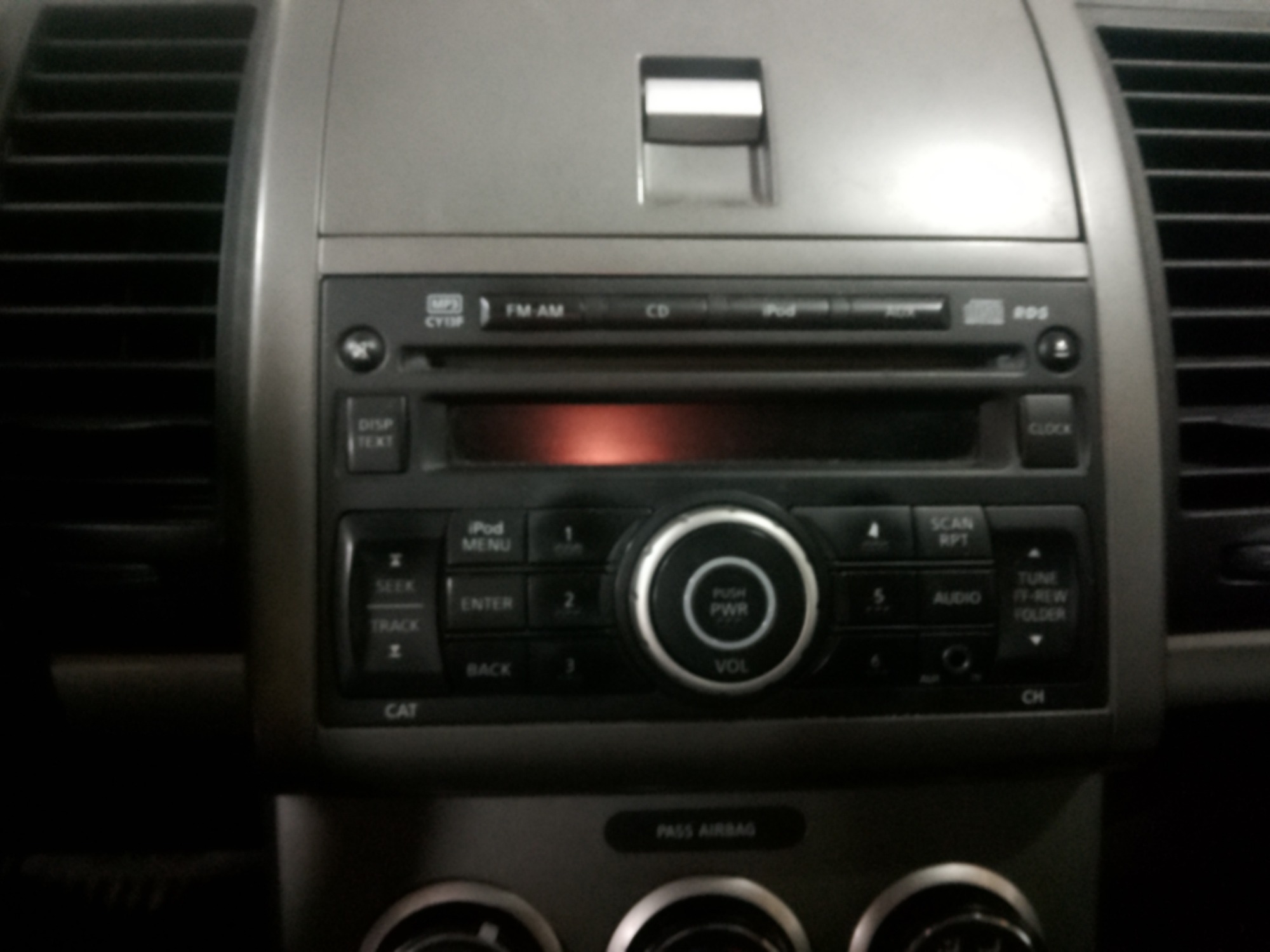 2011 nissan sentra with 198610 miles for sale near elk-river, minnesota 106335_39_radio_closeup.jpg