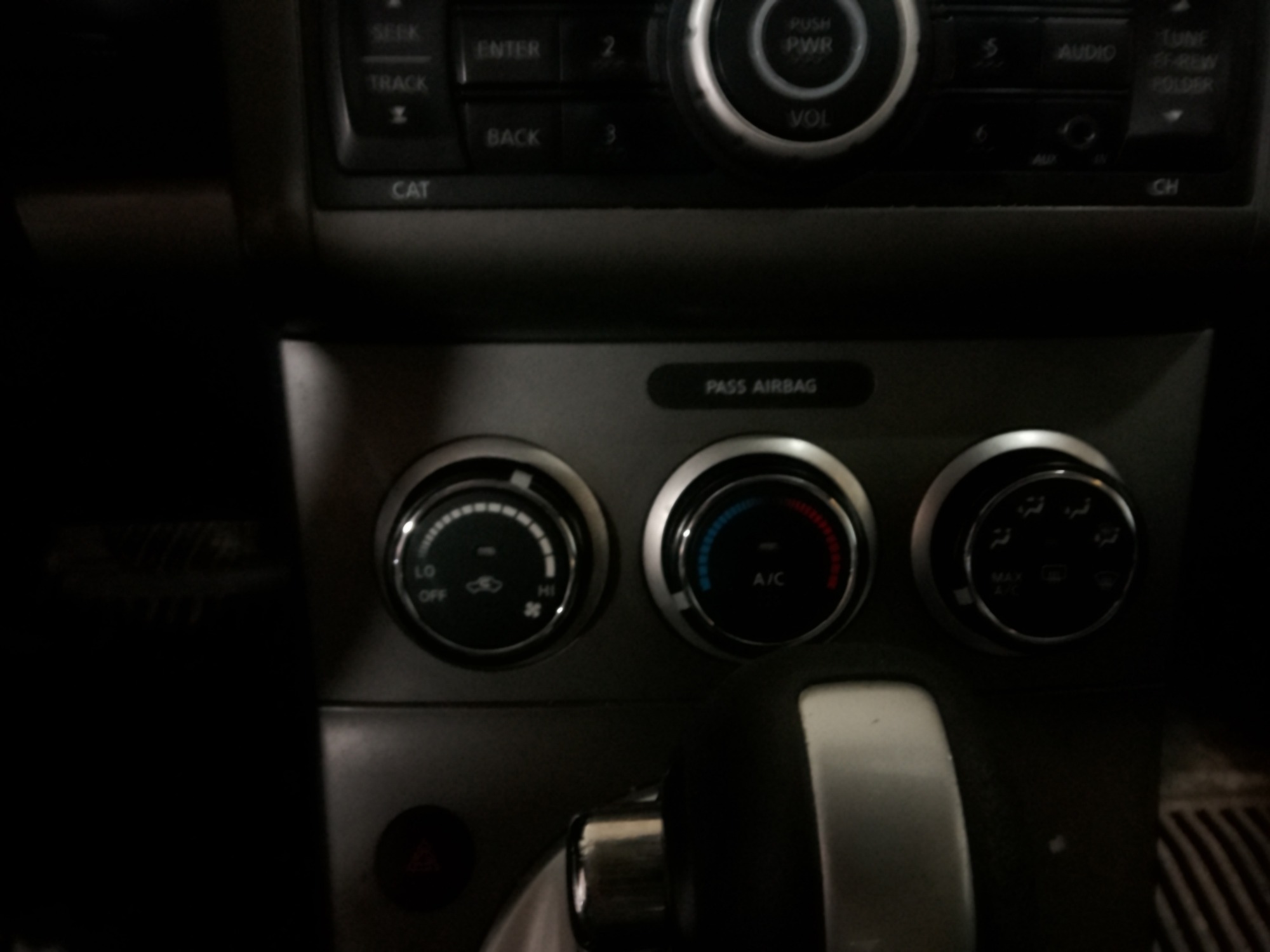 2011 nissan sentra with 198610 miles for sale near elk-river, minnesota 106335_40_climate_control.jpg
