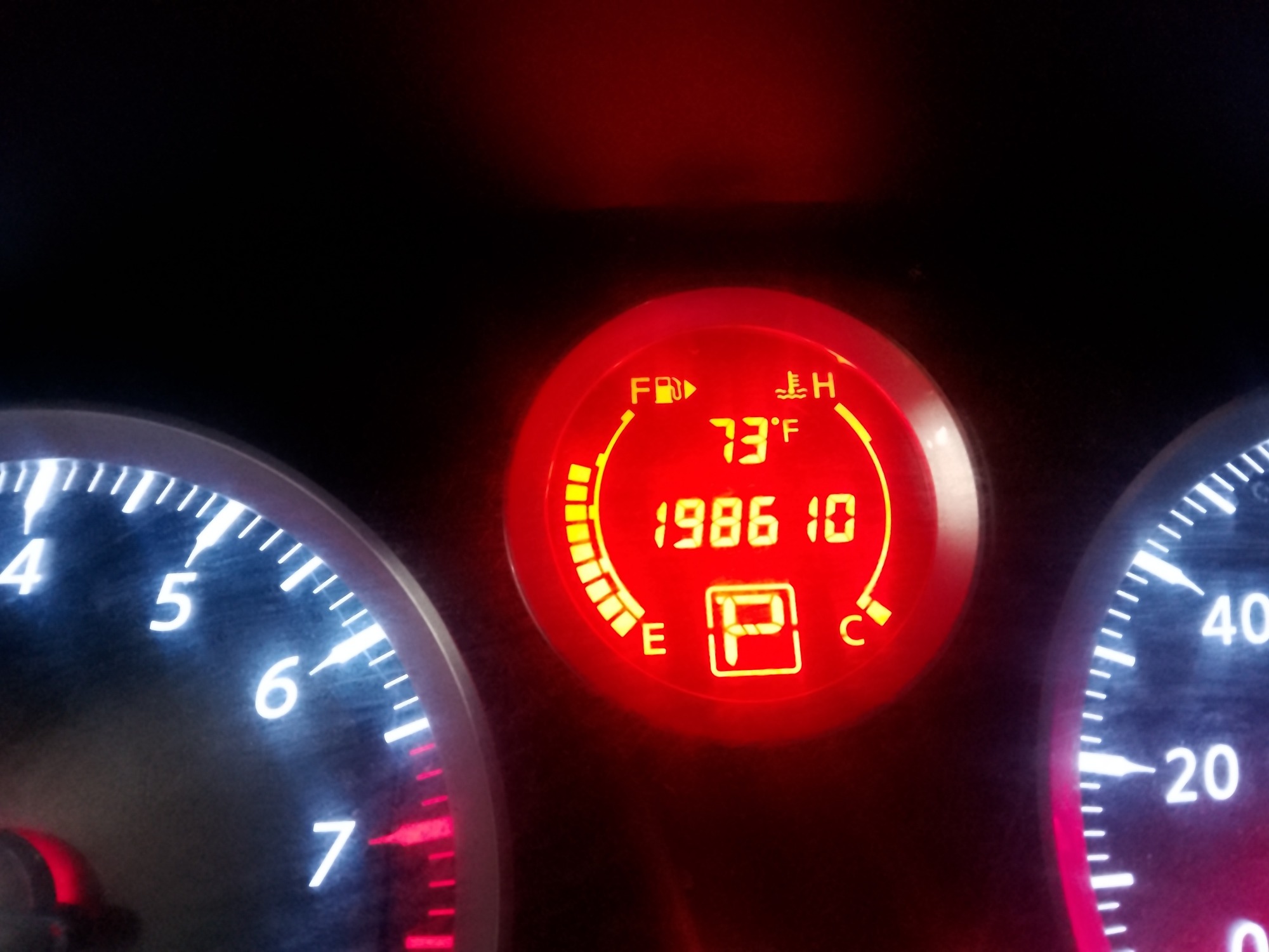 2011 nissan sentra with 198610 miles for sale near elk-river, minnesota 106335_44_mileage_closeup.jpg