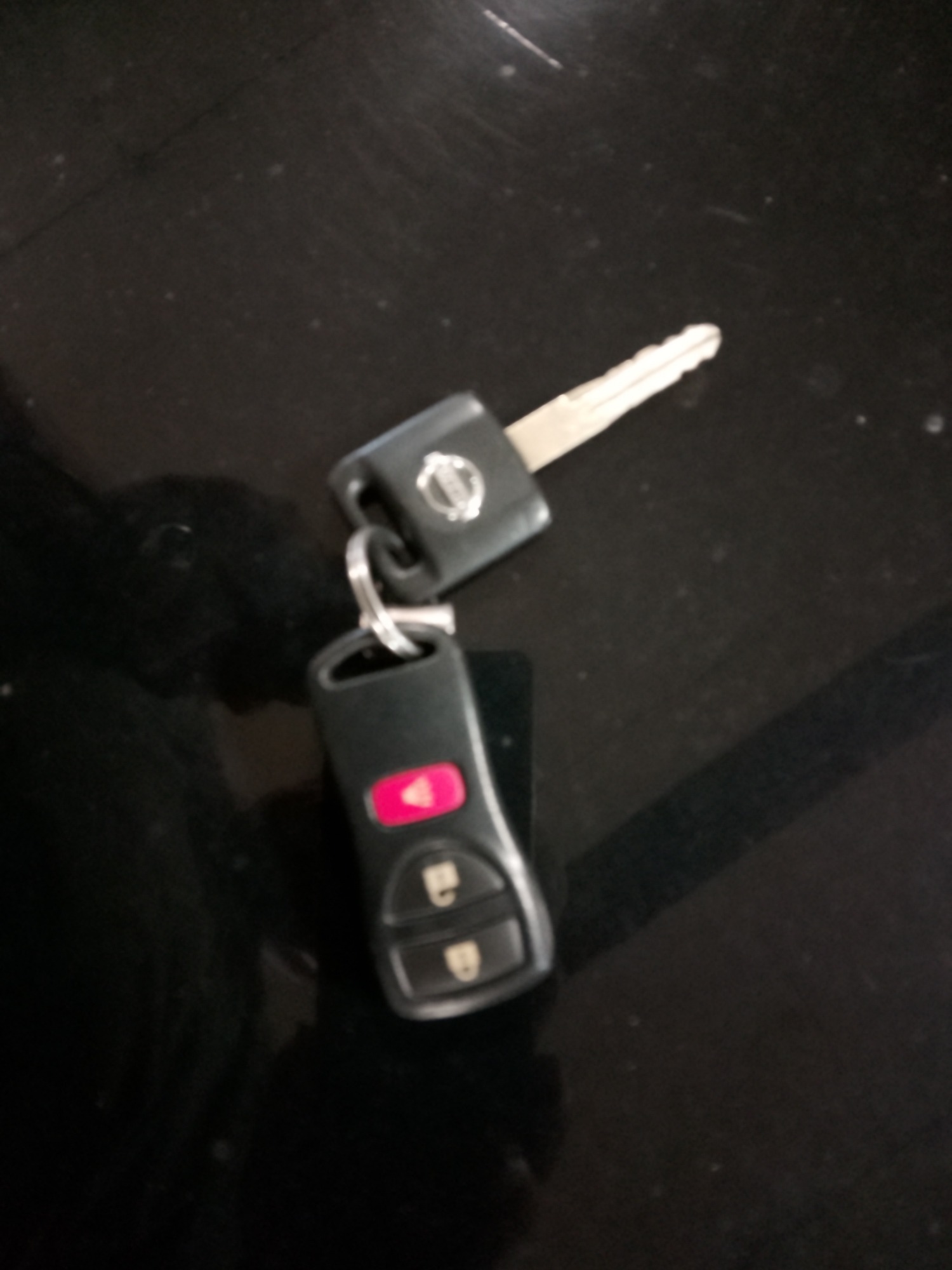 2011 nissan sentra with 198610 miles for sale near elk-river, minnesota 106335_51_keys.jpg