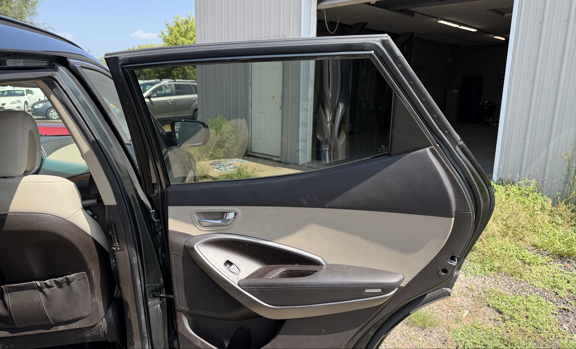2013 hyundai santa-fe sport-2.0-awd with 164239 miles for sale near elk-river, minnesota 106336_30_pass_rear_door_panel.jpg