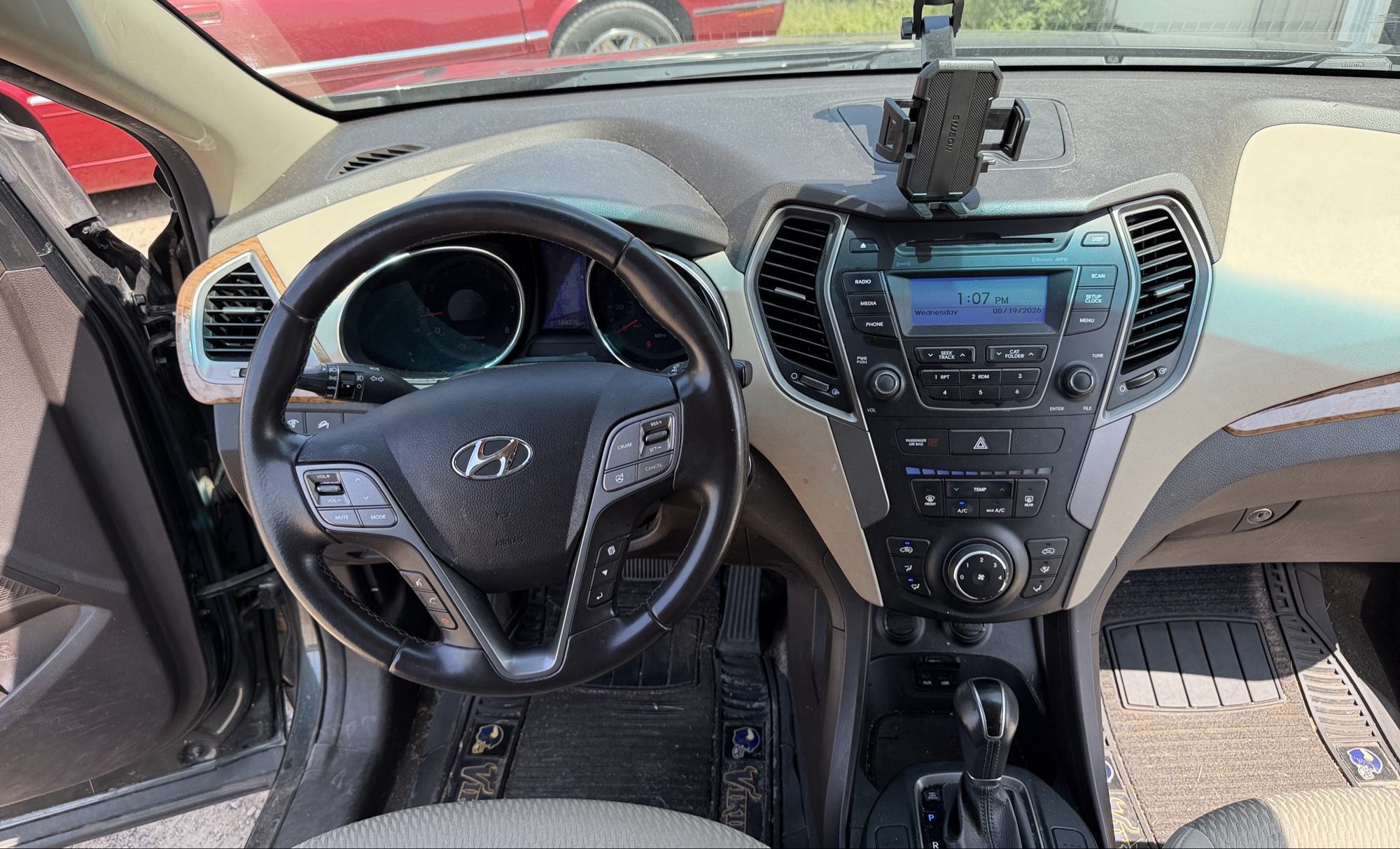 2013 hyundai santa-fe sport-2.0-awd with 164239 miles for sale near elk-river, minnesota 106336_33_dash_from_driver.jpg