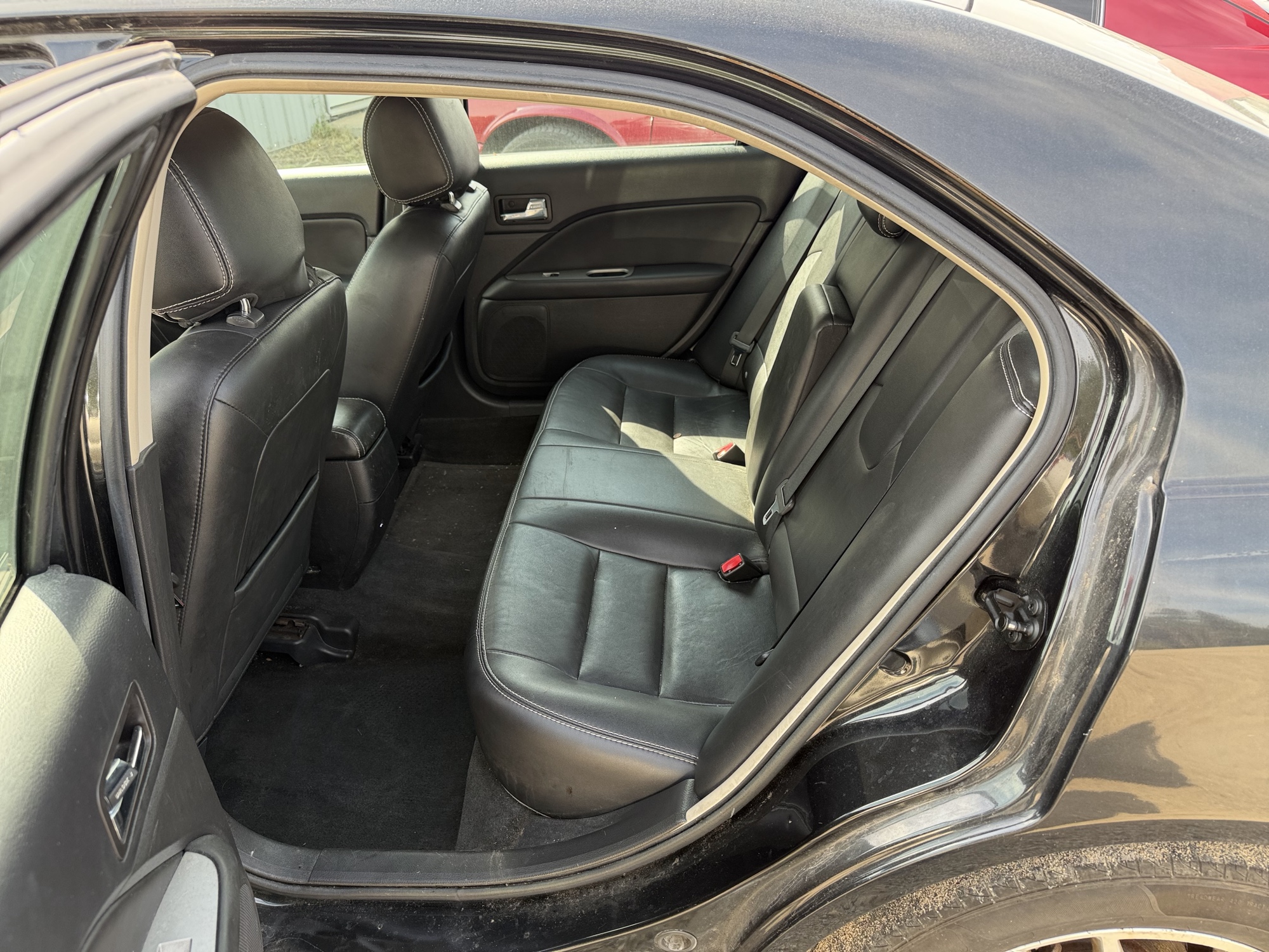 2012 ford fusion sel with 222690 miles for sale near elk-river, minnesota 106337_24_drv_rear_seat.jpg
