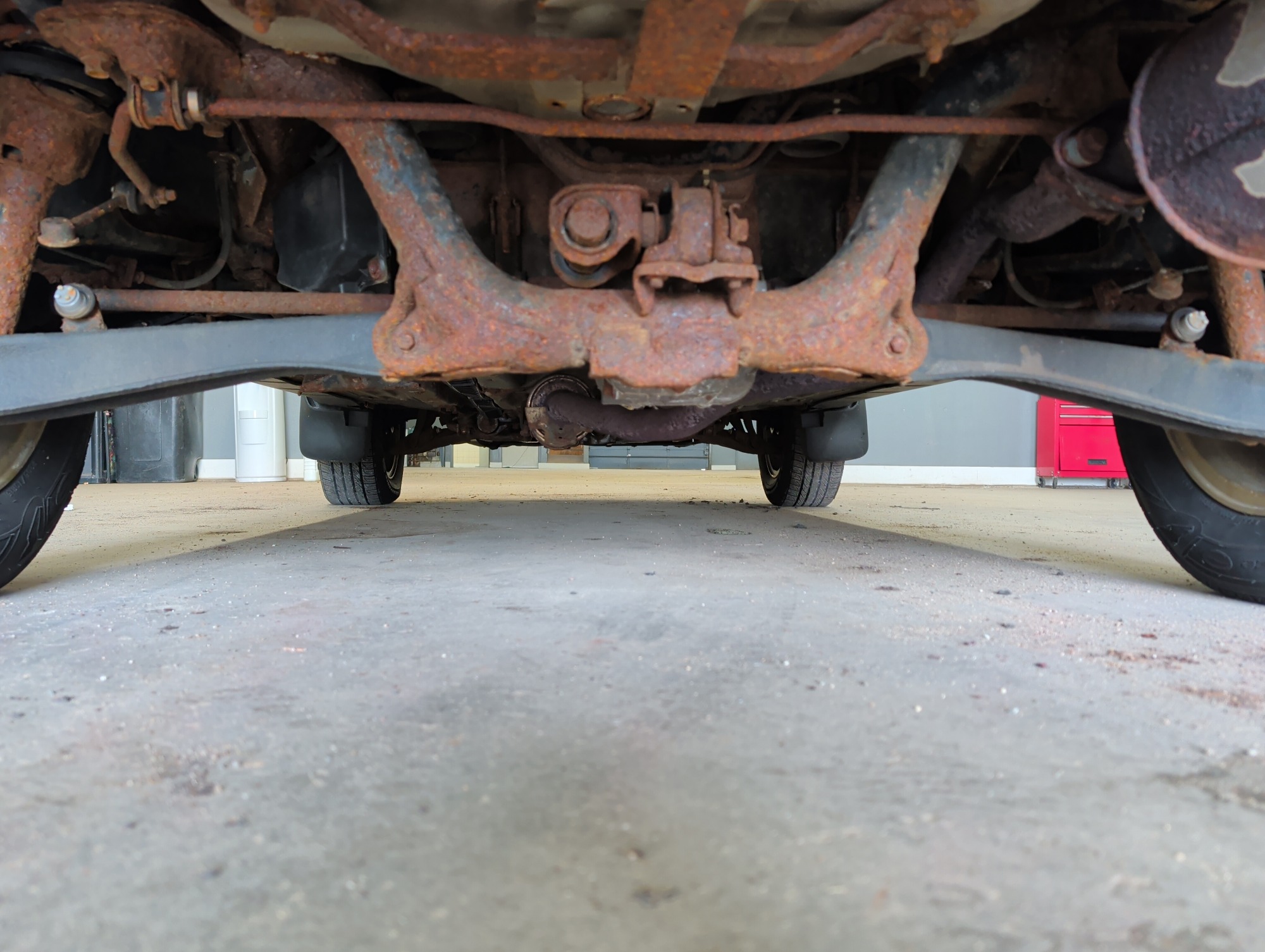 1998 honda cr-v with 122346 miles for sale near elk-river, minnesota 106338_19_undercar_rear.jpg