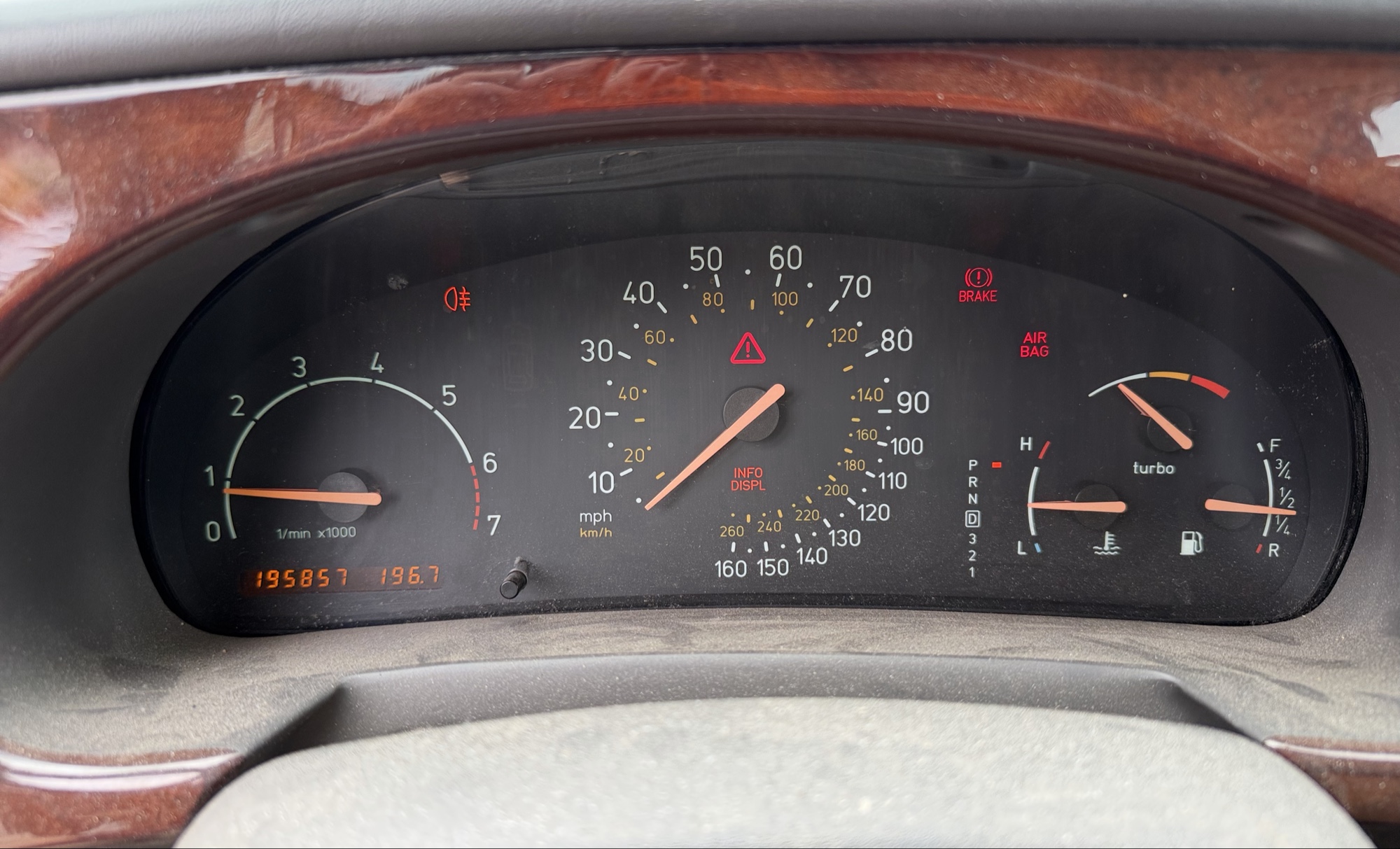 2002 saab 9-3 se-5-door with 195857 miles for sale near elk-river, minnesota 106339_43_gauge_cluster.jpg