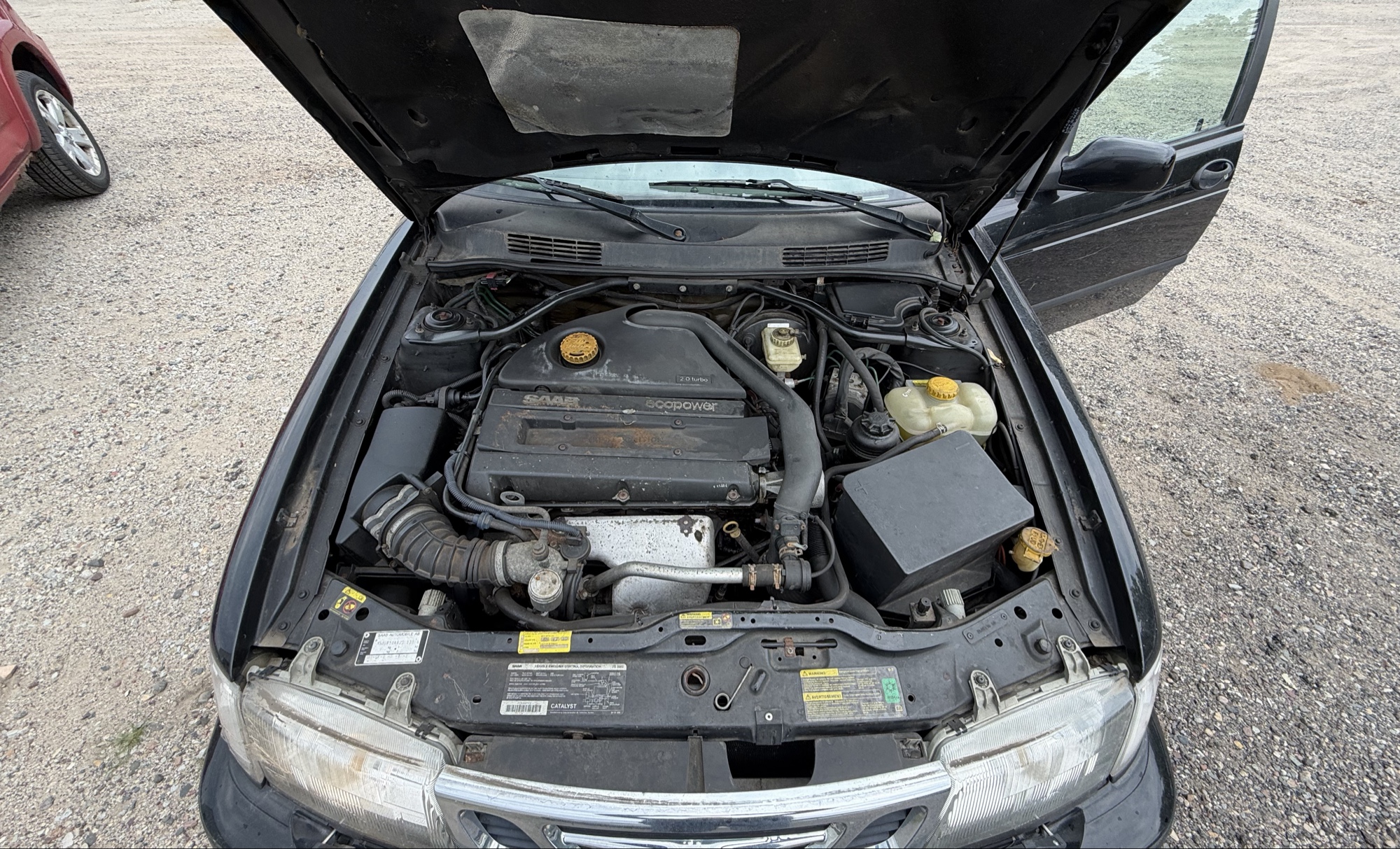 2002 saab 9-3 se-5-door with 195857 miles for sale near elk-river, minnesota 106339_49_engine_bay.jpg