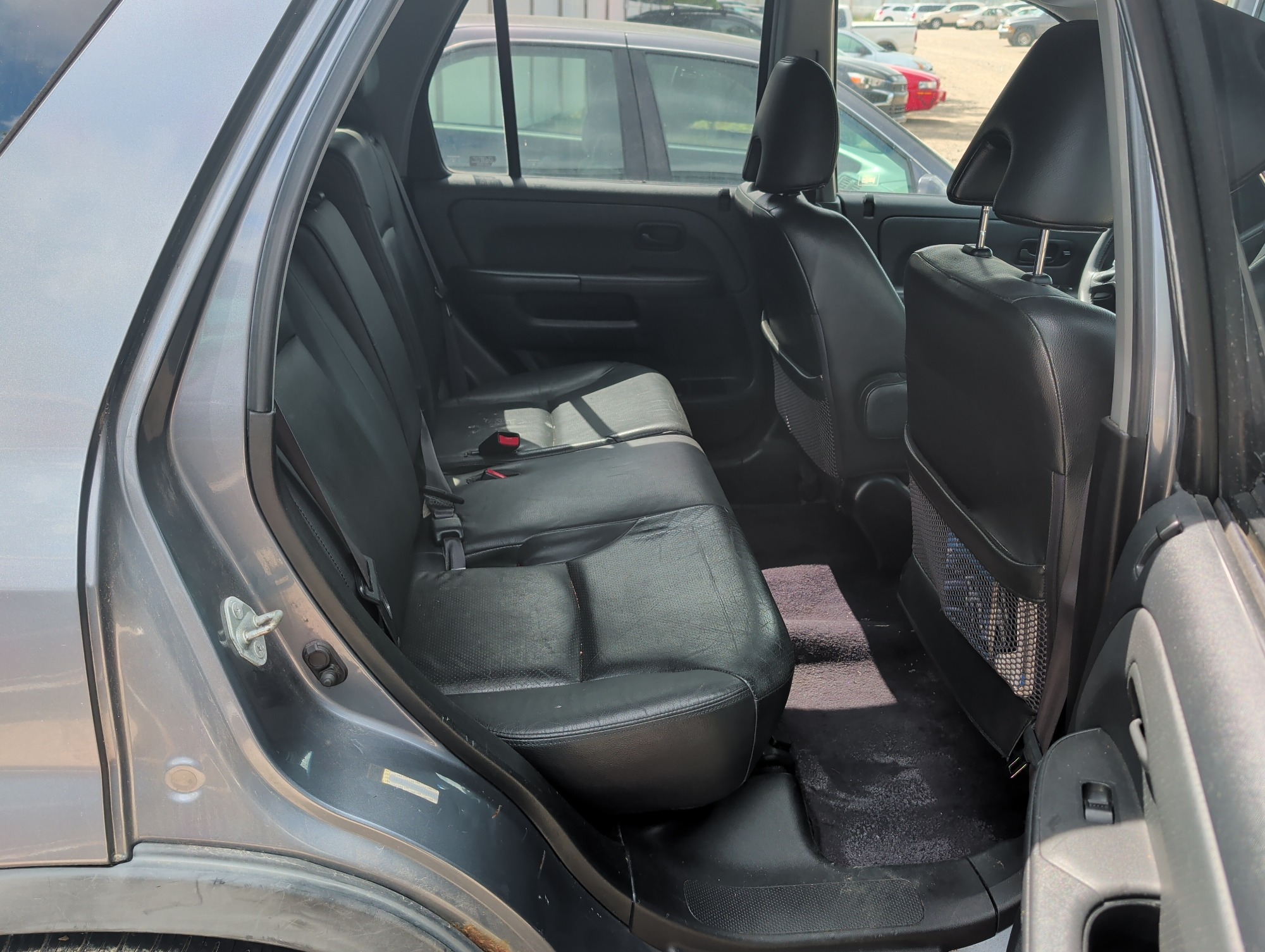 2006 honda cr-v se-4wd-at with 148394 miles for sale near elk-river, minnesota 106341_28_pass_rear_seat.jpg