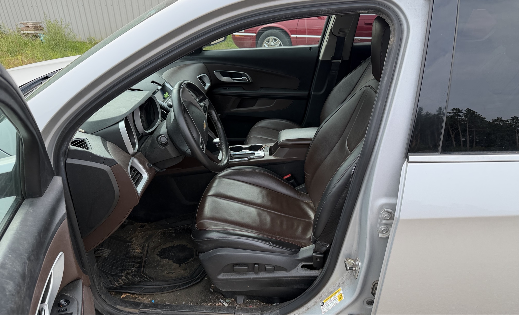 2011 chevrolet equinox 2lt-awd with 116552 miles for sale near elk-river, minnesota 106342_22_driver_seat.jpg