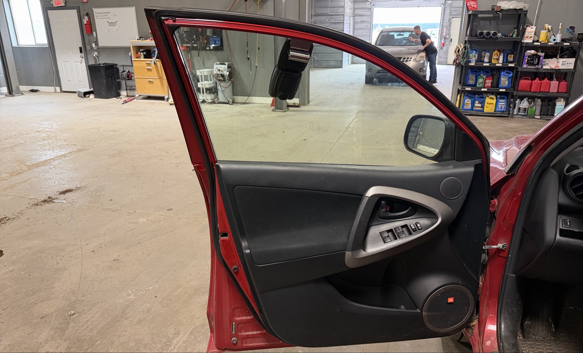 2007 toyota rav4 sport-i4-4wd with 155480 miles for sale near elk-river, minnesota 106343_23_driver_door_panel.jpg