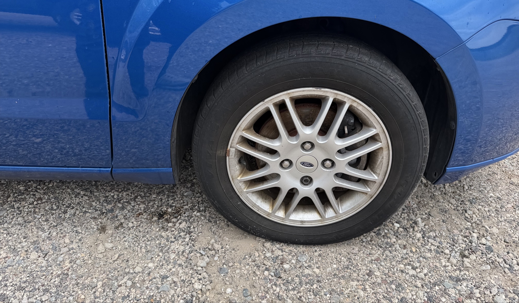 2010 ford focus se-sedan with 110880 miles for sale near elk-river, minnesota 106344_15_front_pass_wheel.jpg