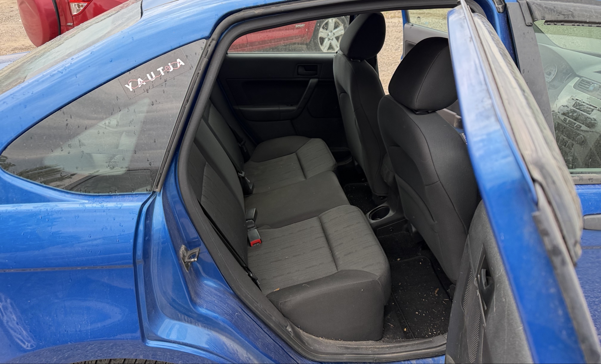 2010 ford focus se-sedan with 110880 miles for sale near elk-river, minnesota 106344_28_pass_rear_seat.jpg