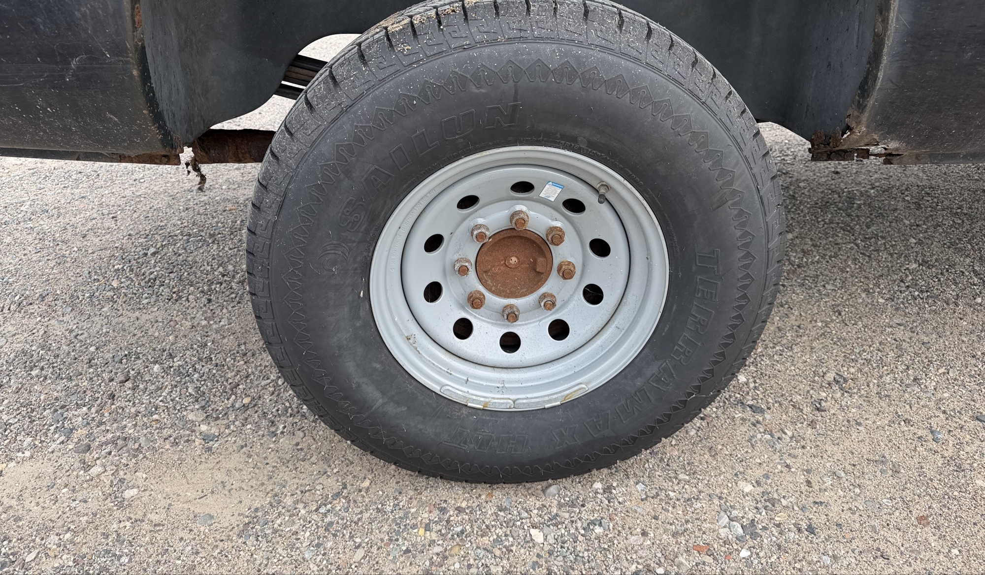 1996 dodge ram-2500 ld-reg.-cab-8-ft.-bed-4wd with 117423 miles for sale near elk-river, minnesota 106345_14_rear_pass_wheel.jpg