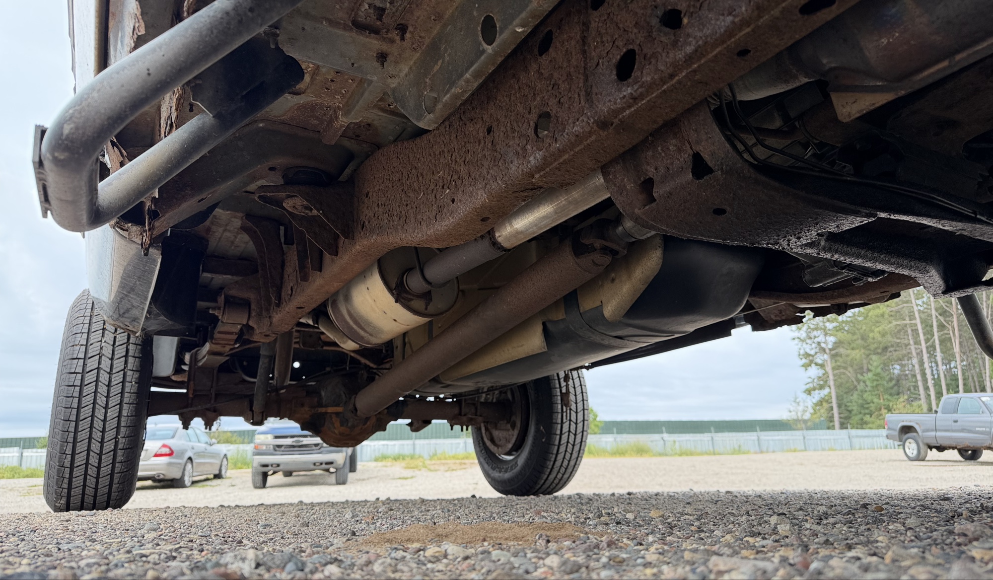 1996 dodge ram-2500 ld-reg.-cab-8-ft.-bed-4wd with 117423 miles for sale near elk-river, minnesota 106345_21_undercar_pass_side.jpg