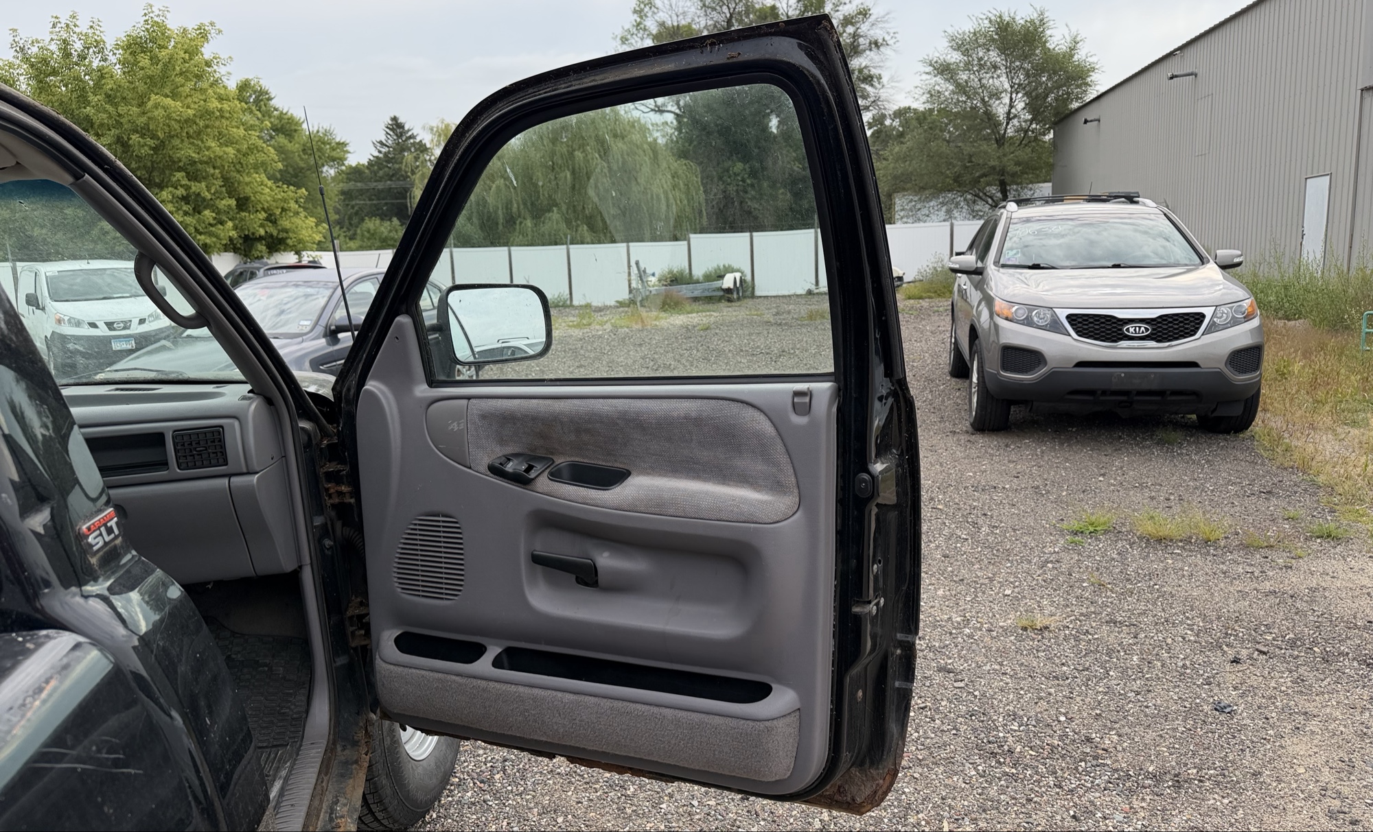 1996 dodge ram-2500 ld-reg.-cab-8-ft.-bed-4wd with 117423 miles for sale near elk-river, minnesota 106345_32_passenger_door_panel.jpg