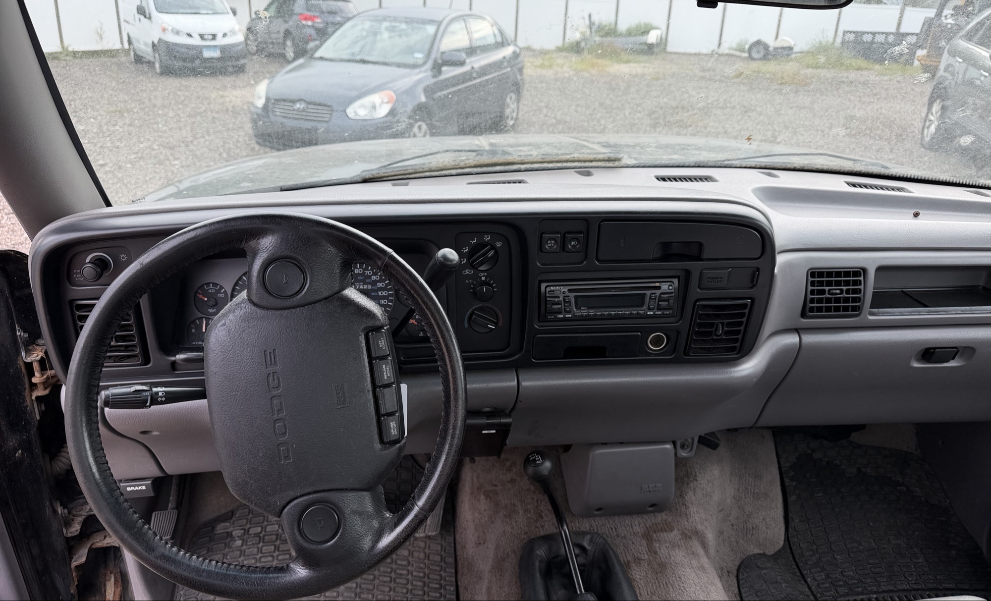 1996 dodge ram-2500 ld-reg.-cab-8-ft.-bed-4wd with 117423 miles for sale near elk-river, minnesota 106345_34_whole_dash.jpg