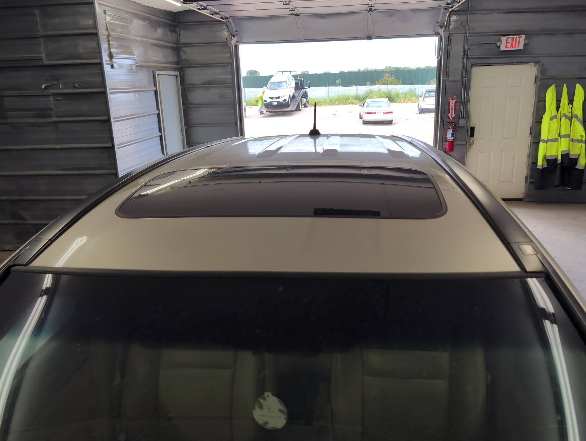 2008 honda cr-v ex-l-4wd-at with 186691 miles for sale near elk-river, minnesota 106348_11_roof.jpg