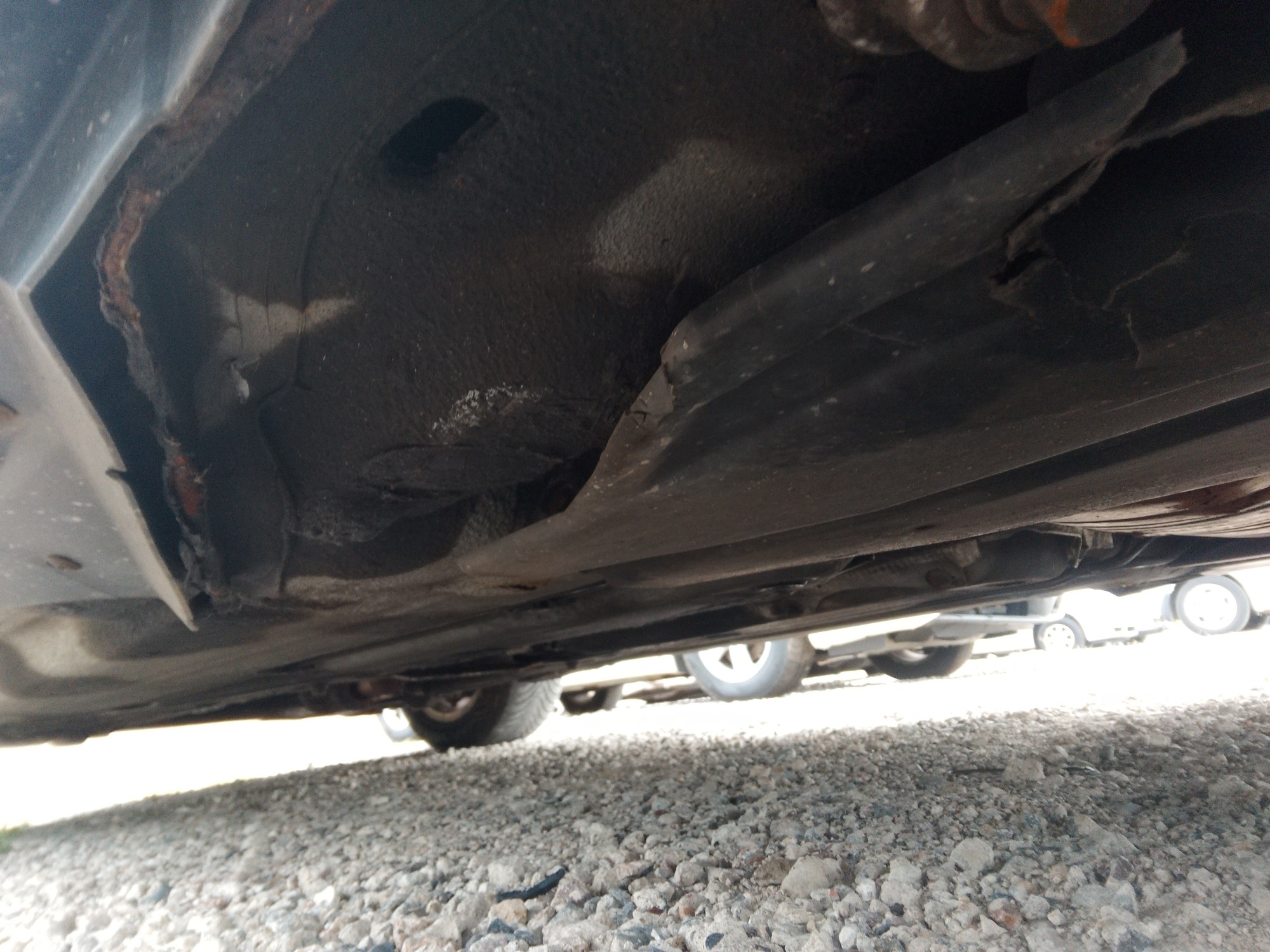 2004 volkswagen passat gls with 189333 miles for sale near elk-river, minnesota 106349_18_undercar_rear_drv.jpg
