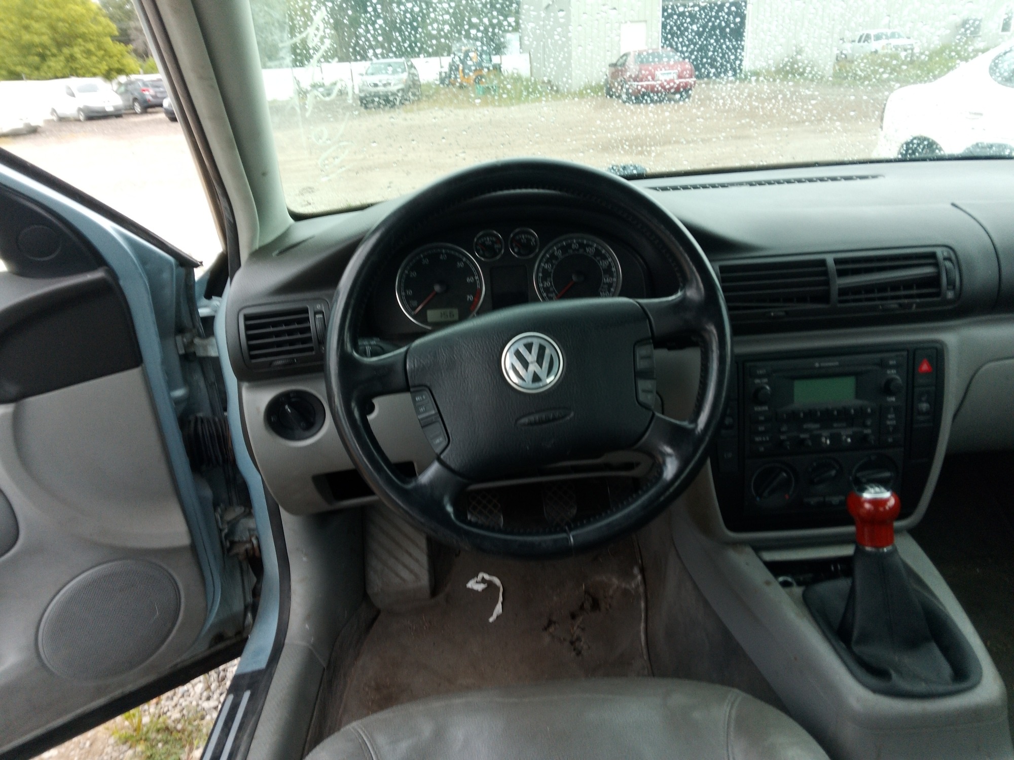 2004 volkswagen passat gls with 189333 miles for sale near elk-river, minnesota 106349_33_dash_from_driver.jpg