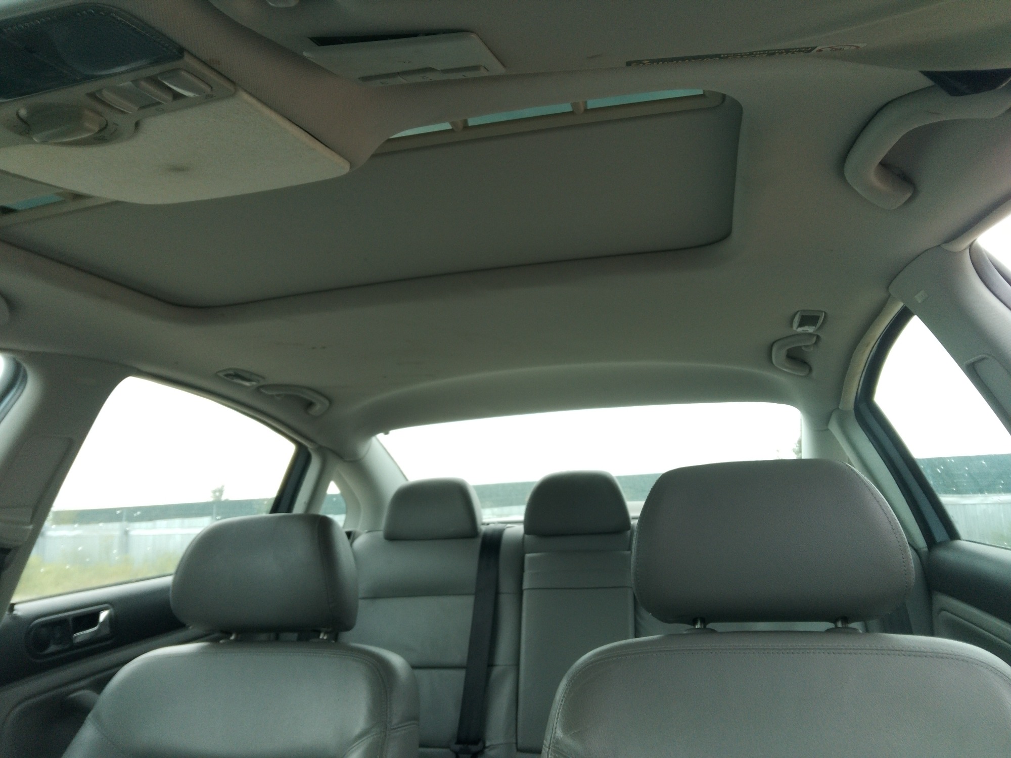 2004 volkswagen passat gls with 189333 miles for sale near elk-river, minnesota 106349_35_headliner_sunroof.jpg