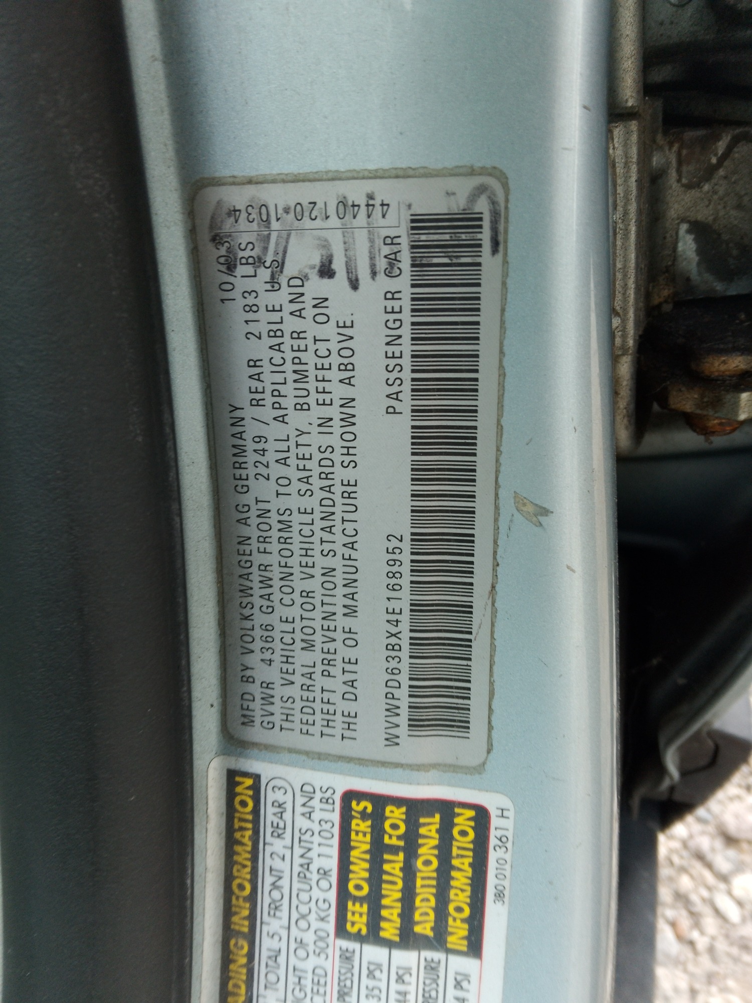 2004 volkswagen passat gls with 189333 miles for sale near elk-river, minnesota 106349_47_door_vin_sticker.jpg