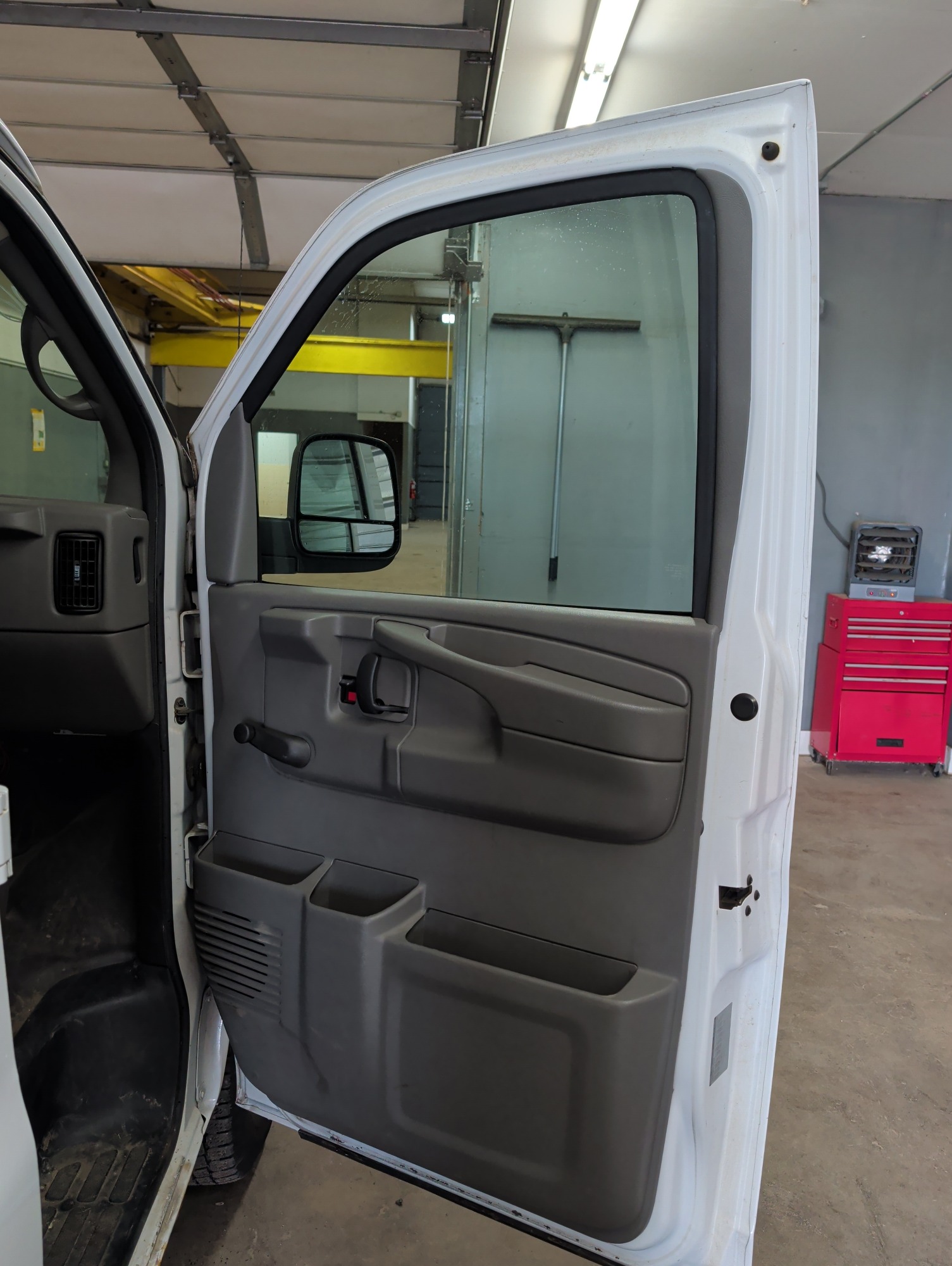 2007 chevrolet express 1500-cargo with 223985 miles for sale near elk-river, minnesota 106350_32_passenger_door_panel.jpg