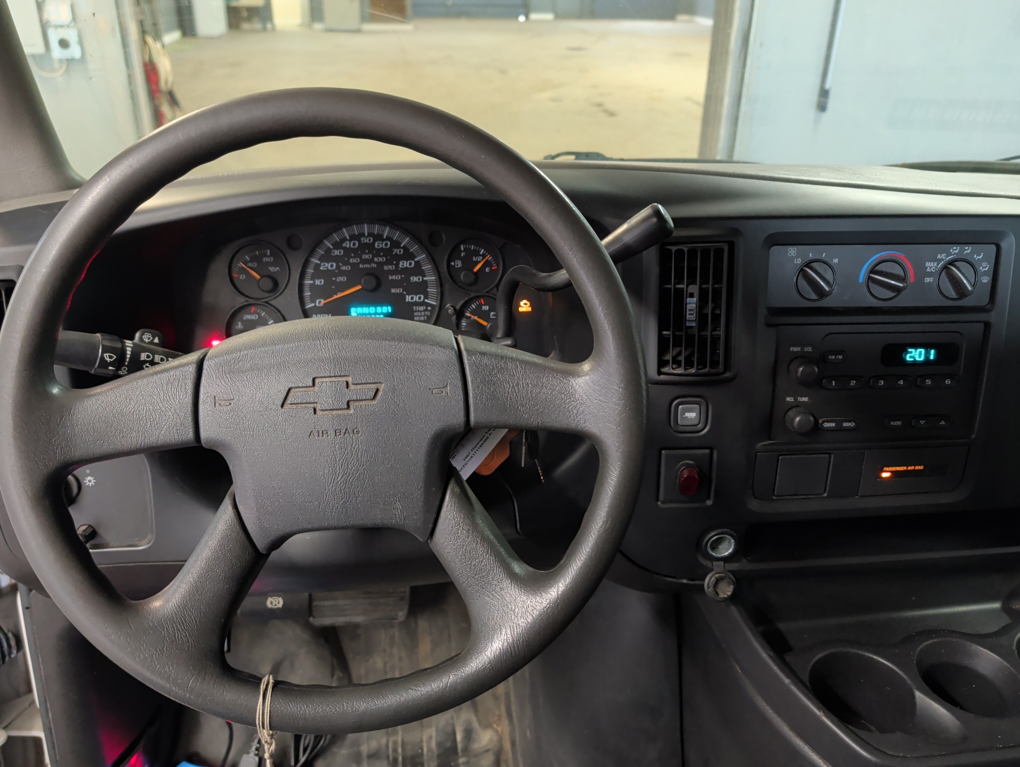 2007 chevrolet express 1500-cargo with 223985 miles for sale near elk-river, minnesota 106350_33_dash_from_driver.jpg