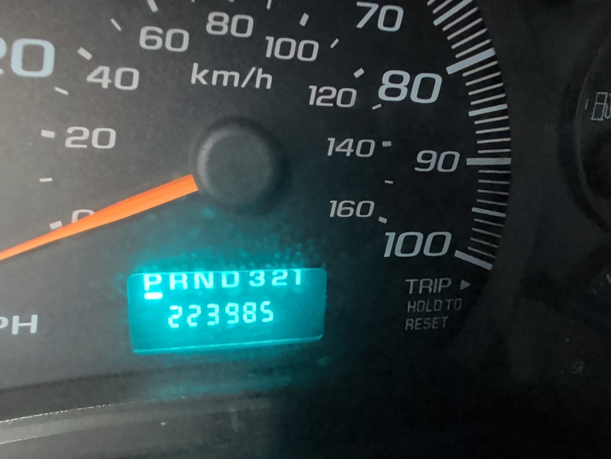 2007 chevrolet express 1500-cargo with 223985 miles for sale near elk-river, minnesota 106350_44_mileage_closeup.jpg