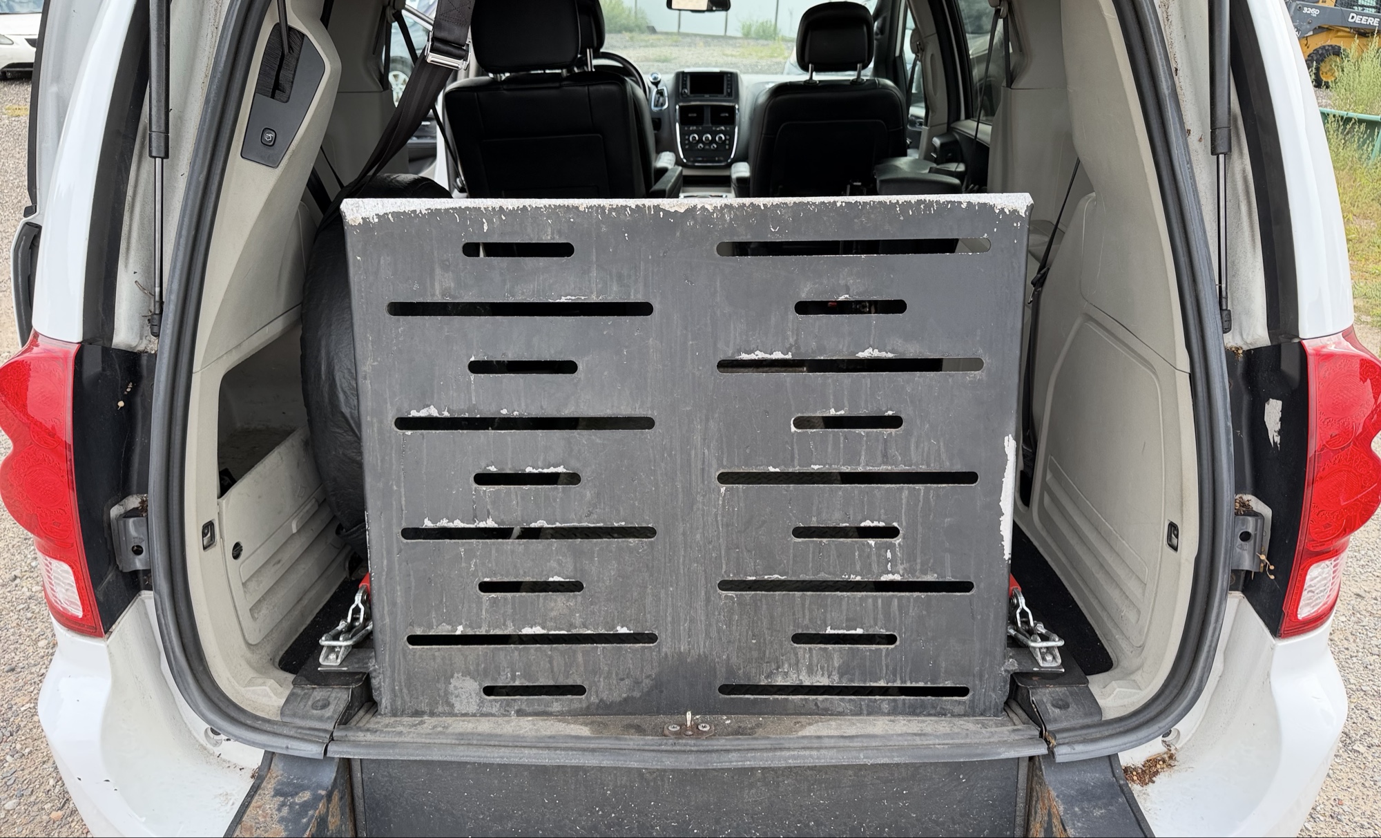 2017 dodge grand-caravan sxt with 258241 miles for sale near elk-river, minnesota 106353_26_trunk.jpg