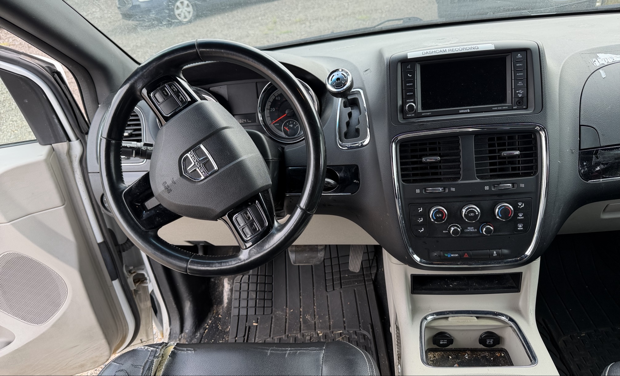 2017 dodge grand-caravan sxt with 258241 miles for sale near elk-river, minnesota 106353_33_dash_from_driver.jpg