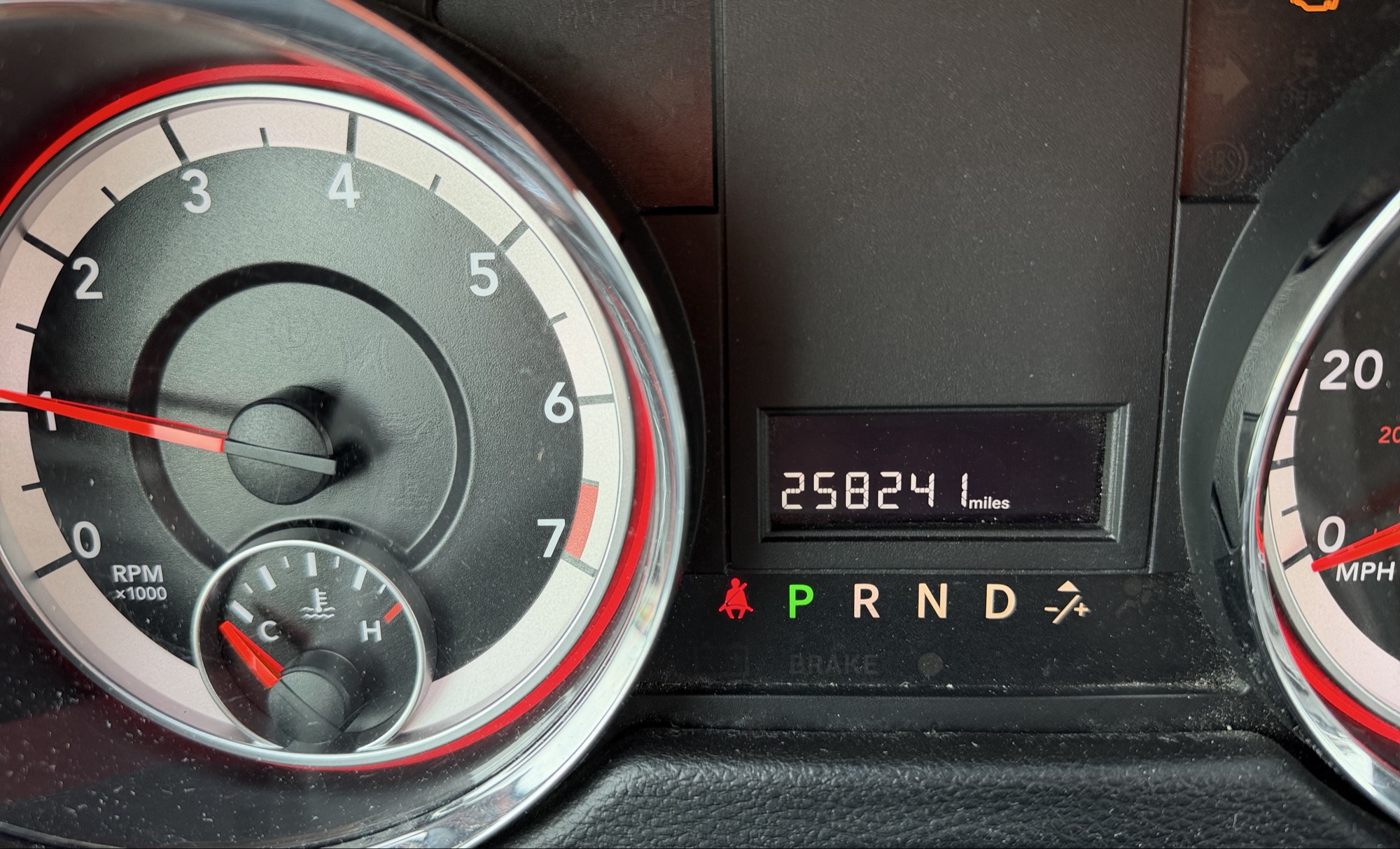 2017 dodge grand-caravan sxt with 258241 miles for sale near elk-river, minnesota 106353_44_mileage_closeup.jpg