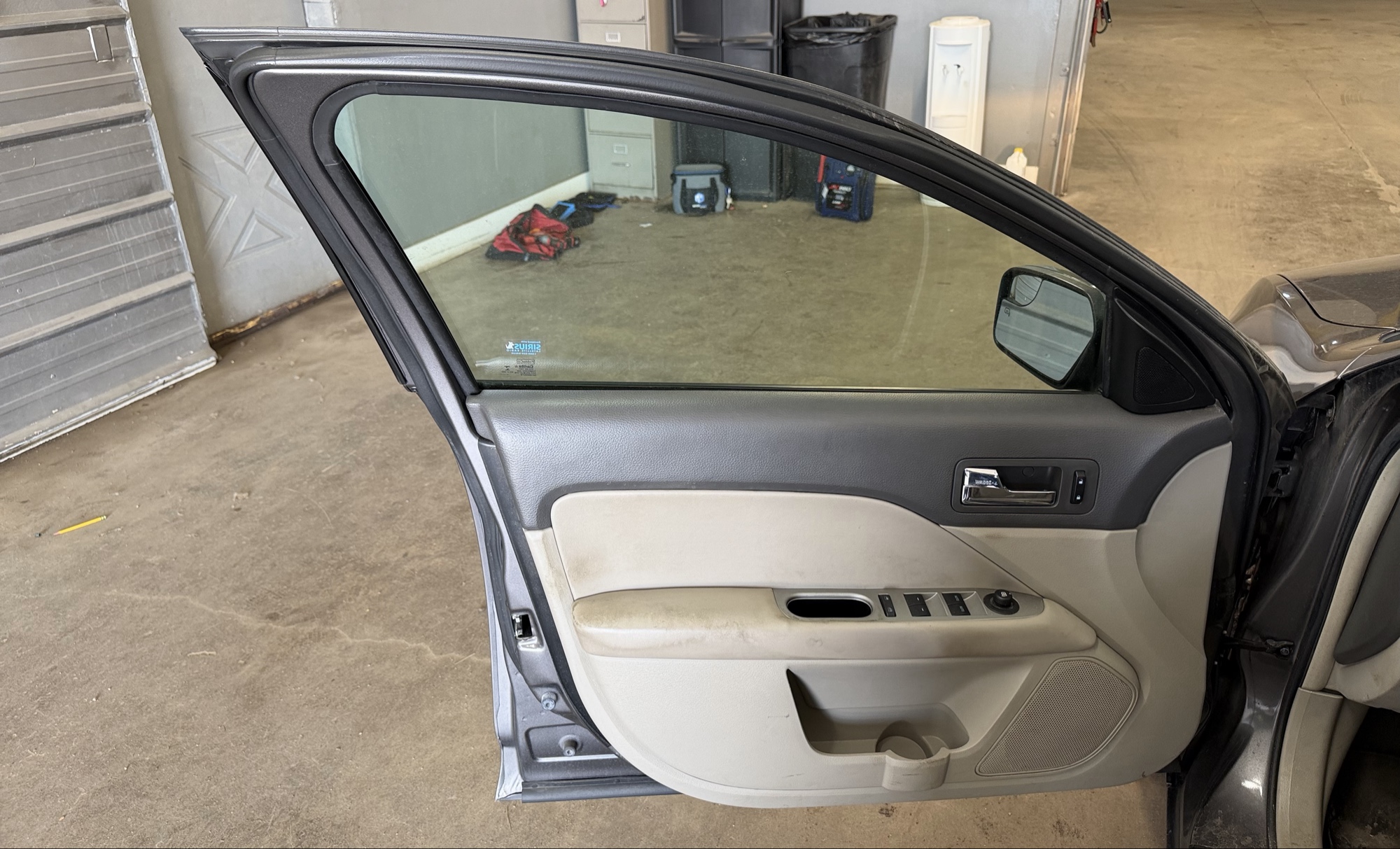 2012 ford fusion sel-awd with 208271 miles for sale near elk-river, minnesota 106354_23_driver_door_panel.jpg